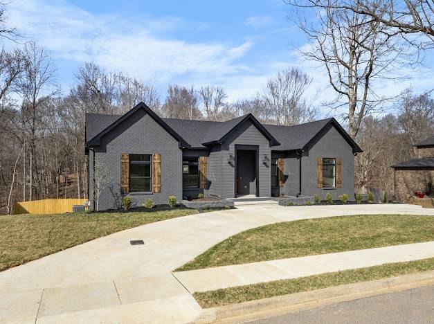 Clarksville, TN 37043,2549 Everwood Ct