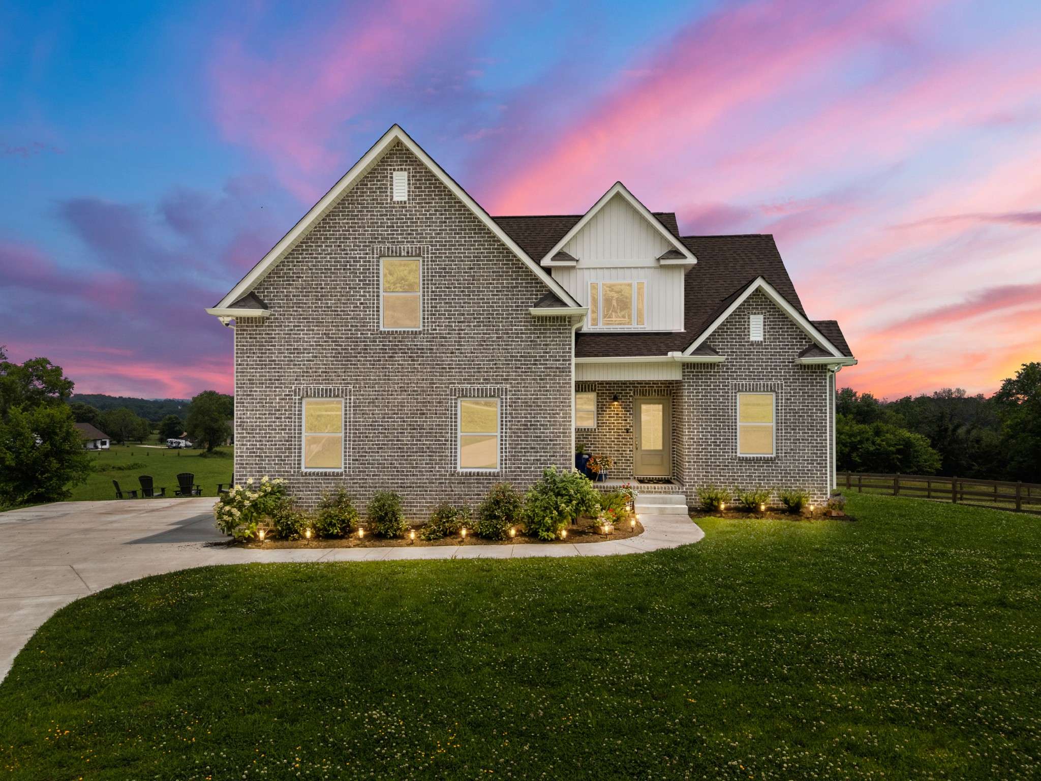 Bethpage, TN 37022,1825 Templow Rd