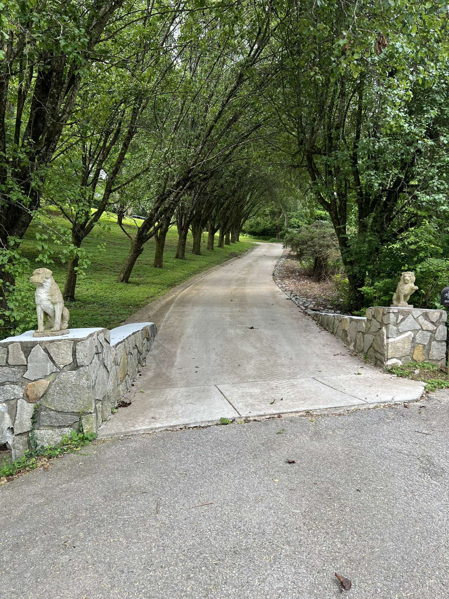 Nashville, TN 37220,5353 Green Valley Court