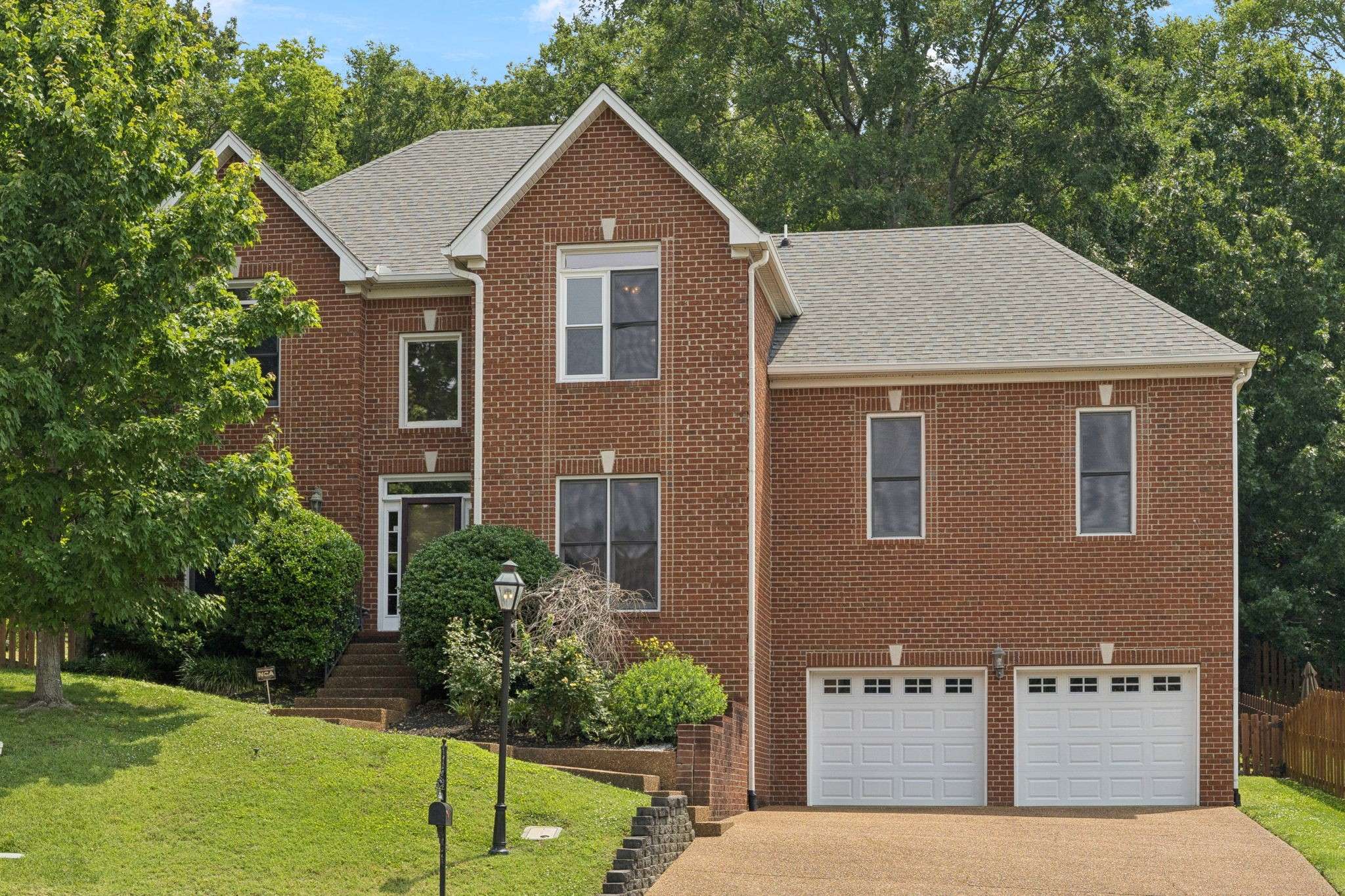 Hermitage, TN 37076,616 Bayhill Ct