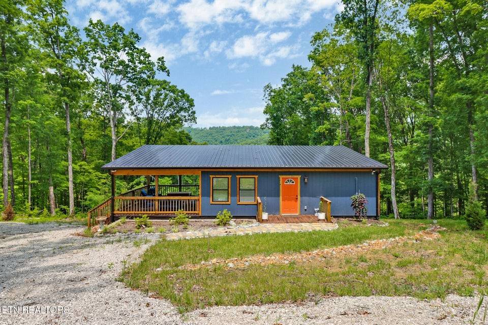 Jamestown, TN 38556,3205 Apache Rd