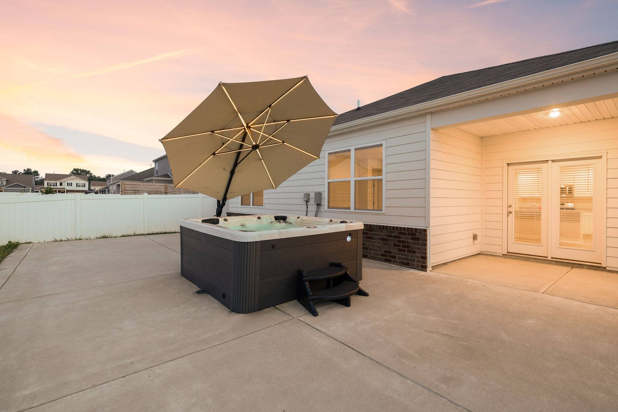 White House, TN 37188,8044 Typhani Way