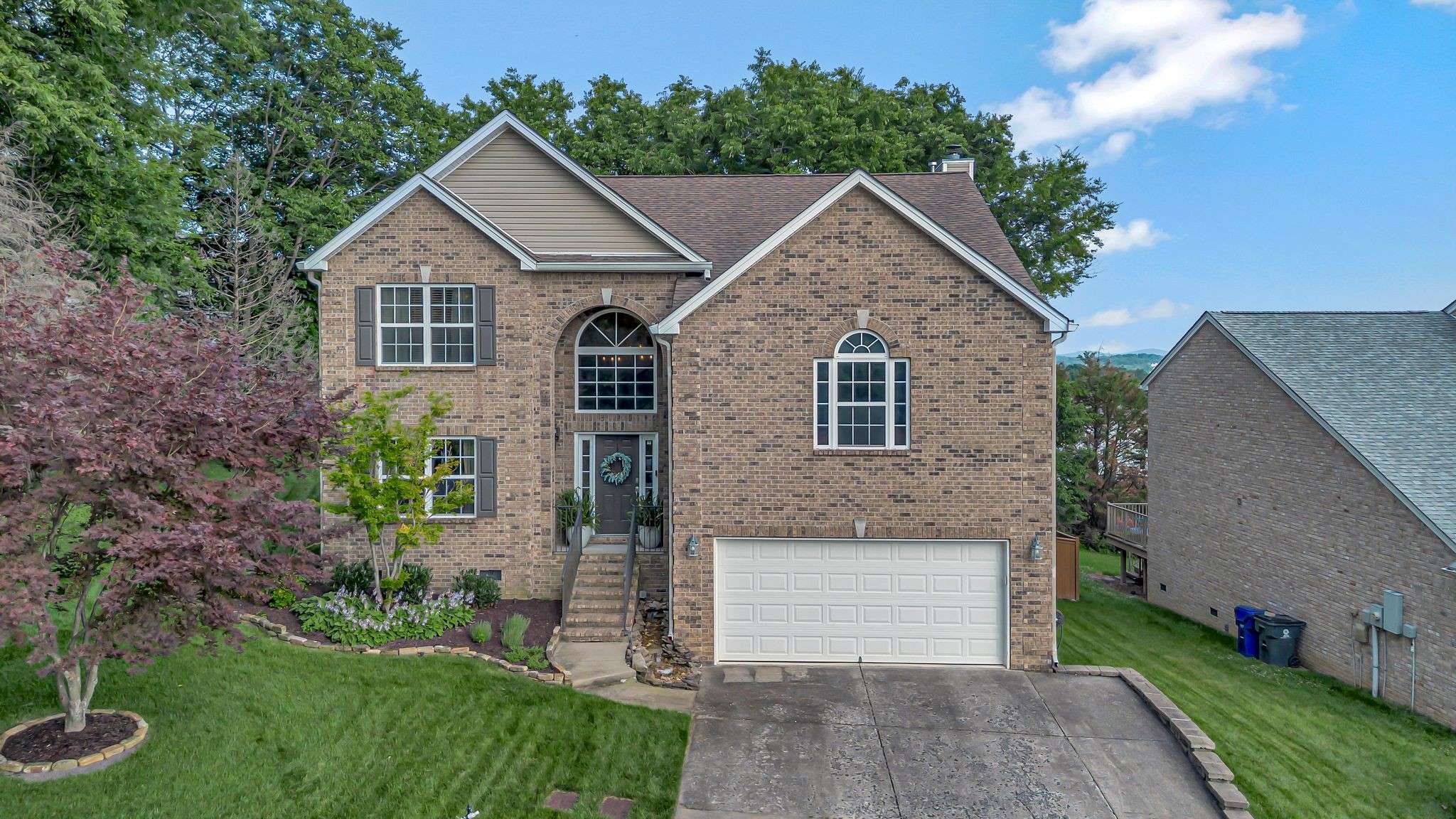 Antioch, TN 37013,6325 Sunnywood Dr