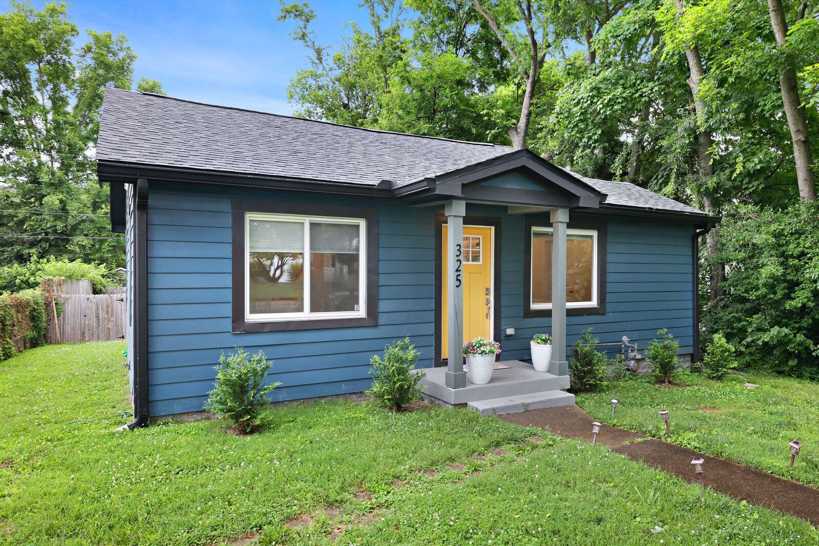 Nashville, TN 37207,325 Pullen Ave
