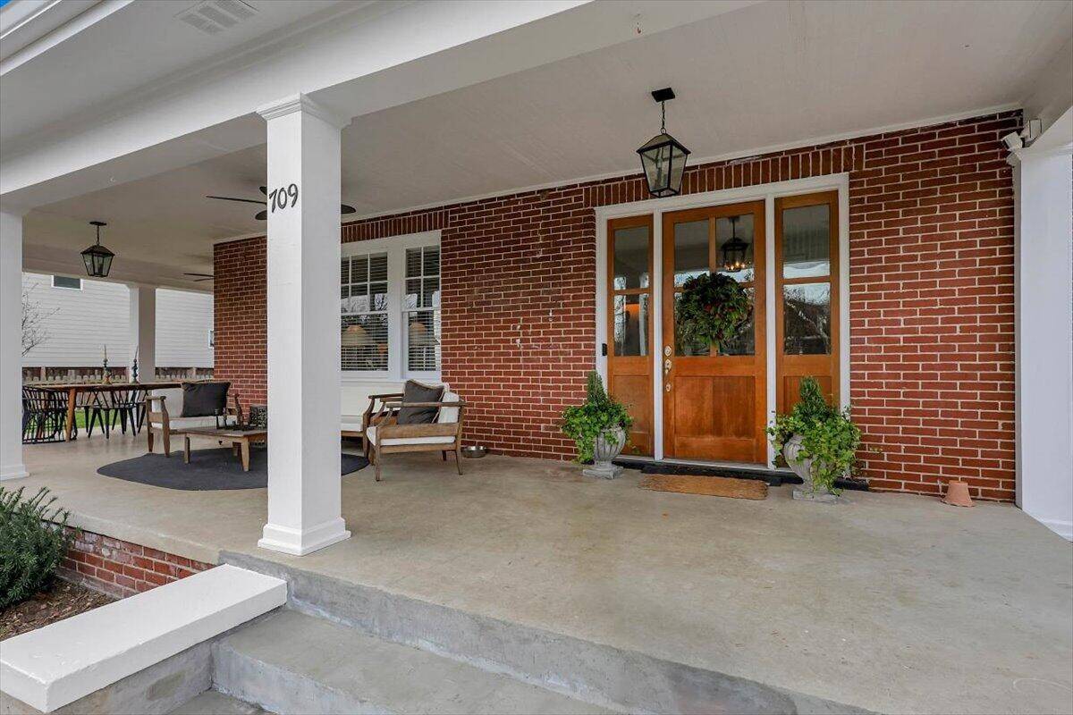 Chattanooga, TN 37404,709 S Greenwood Avenue #S