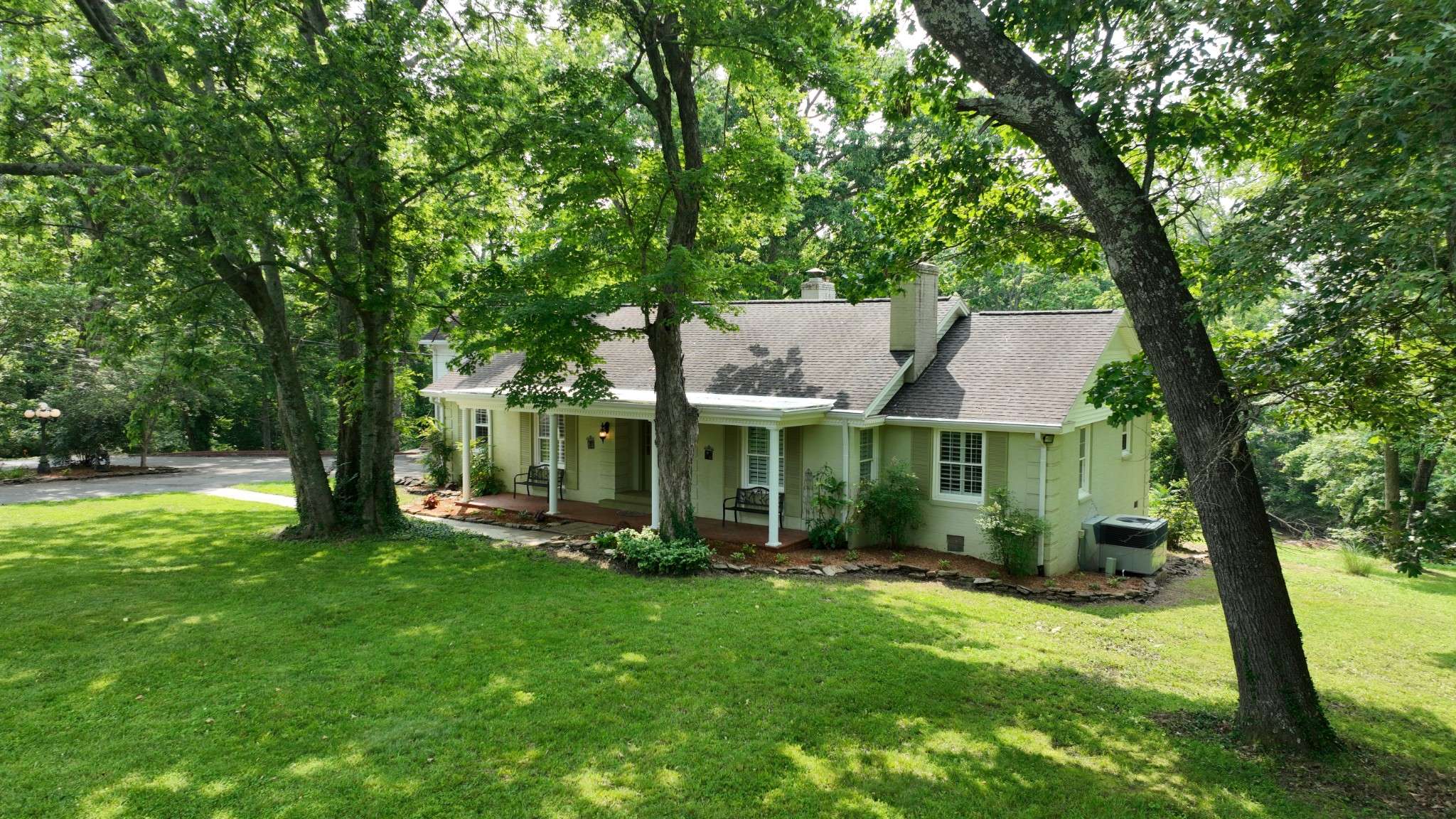 Hopkinsville, KY 42240,4996 Riverbend Rd