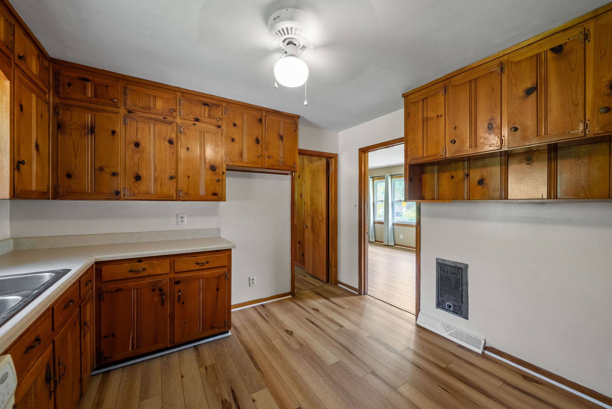 Clarksville, TN 37042,27 Walker Cir