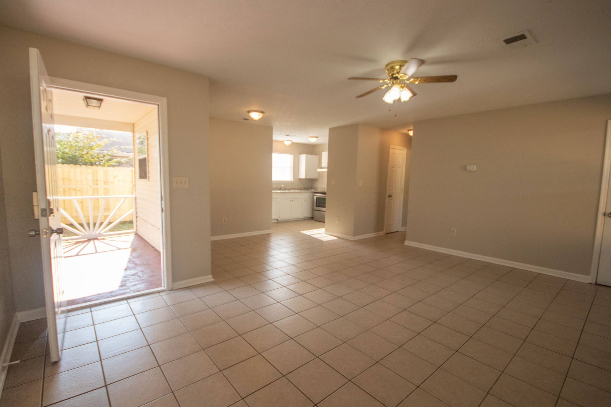 Nashville, TN 37208,1611 12th Ave #N