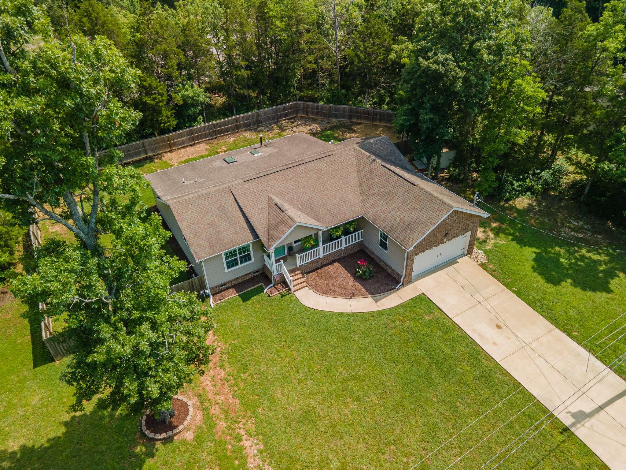 Chapel Hill, TN 37034,1704 Christi Ave