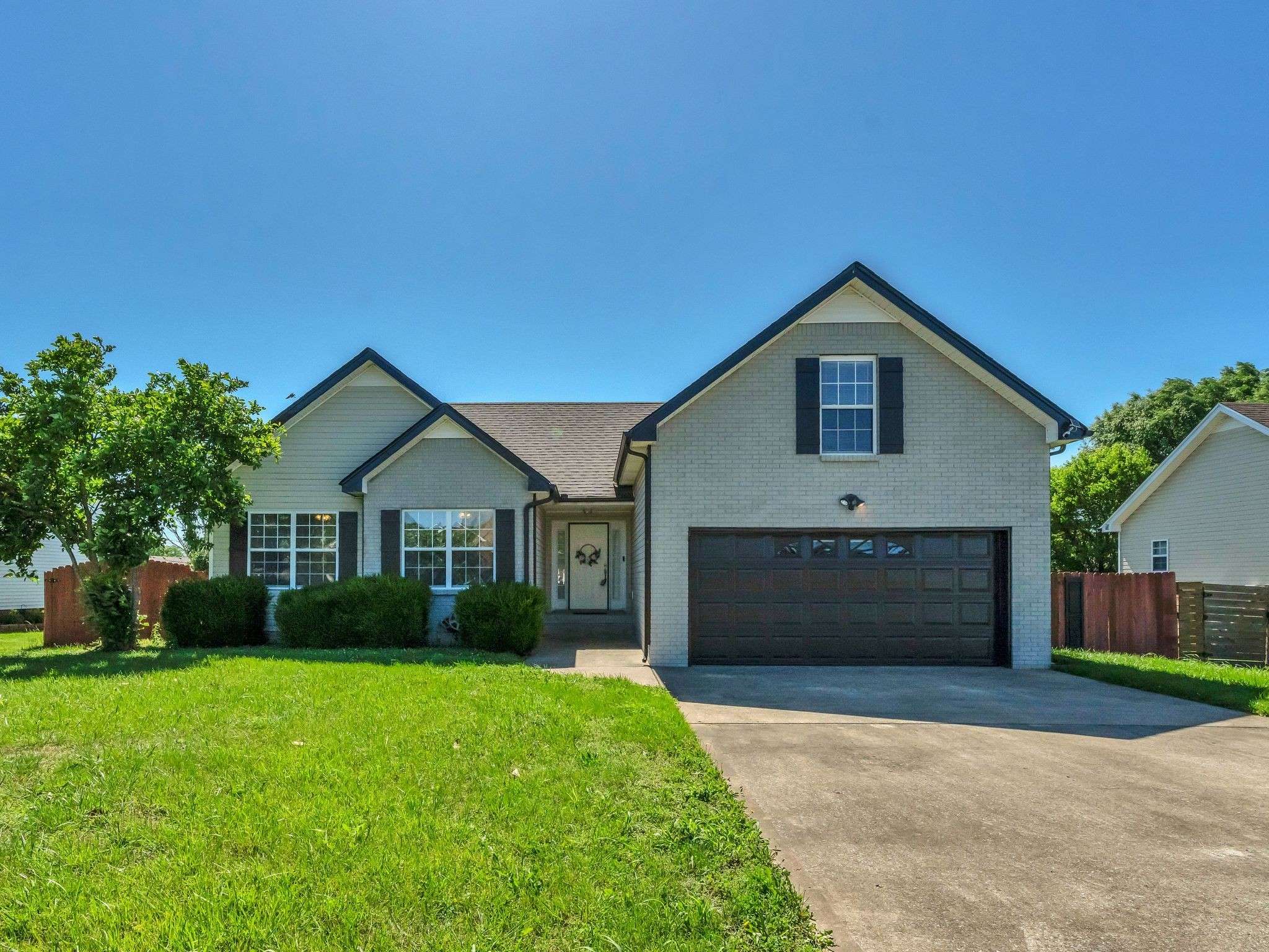 Clarksville, TN 37040,3825 Roscommon Way