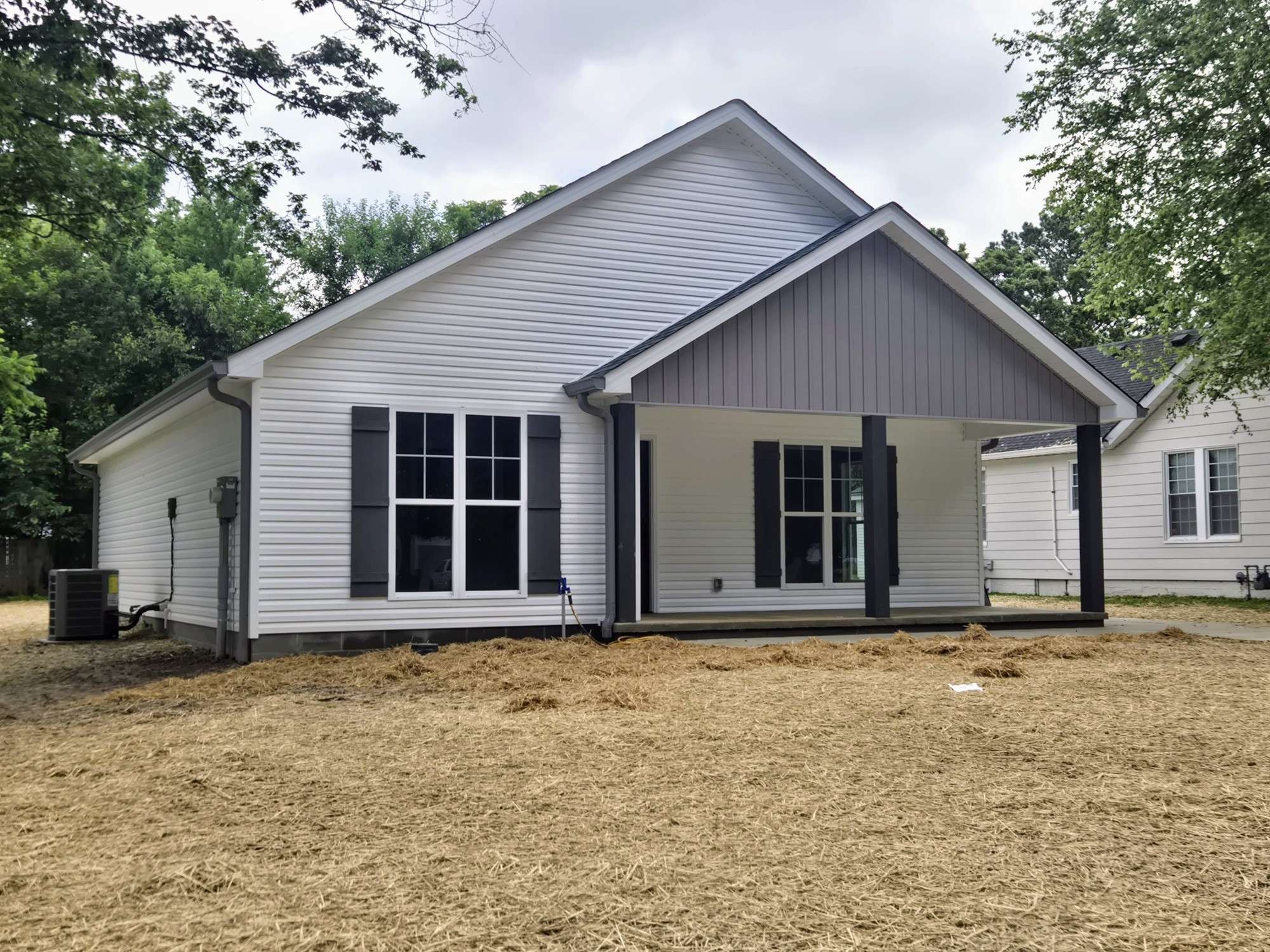 Lawrenceburg, TN 38464,504 1st St