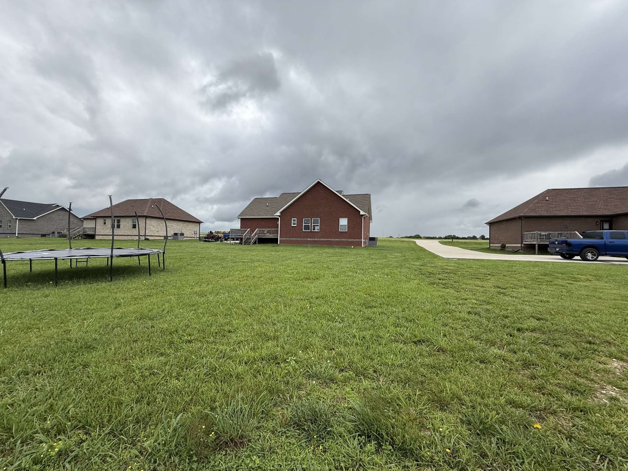 Lafayette, TN 37083,899 Sneed Blvd