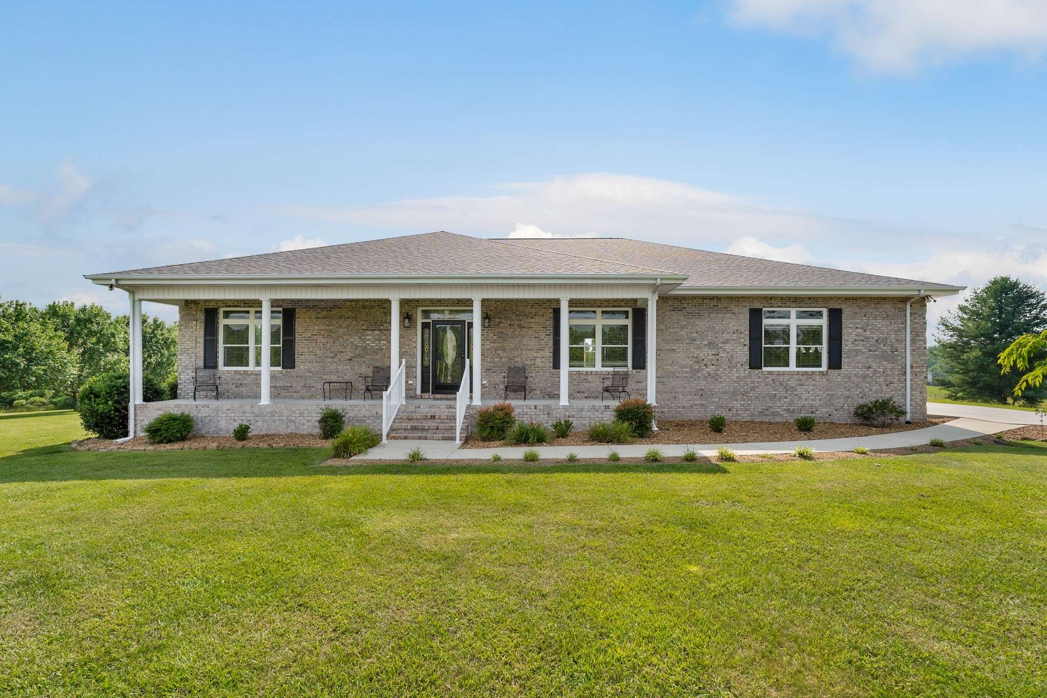 Sparta, TN 38583,450 Low Gap Rd