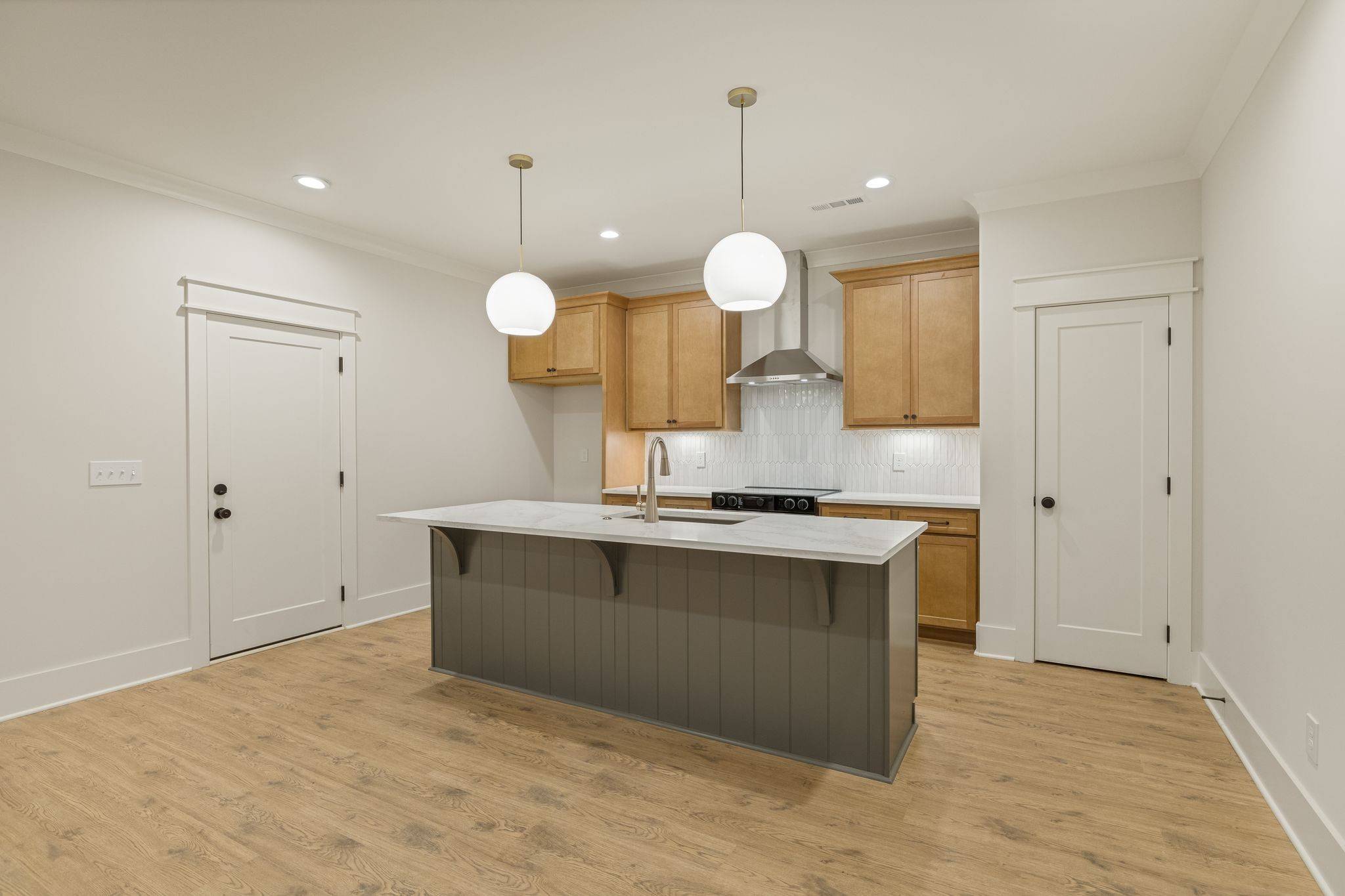 Murfreesboro, TN 37128,2052 Grace Johns Cir