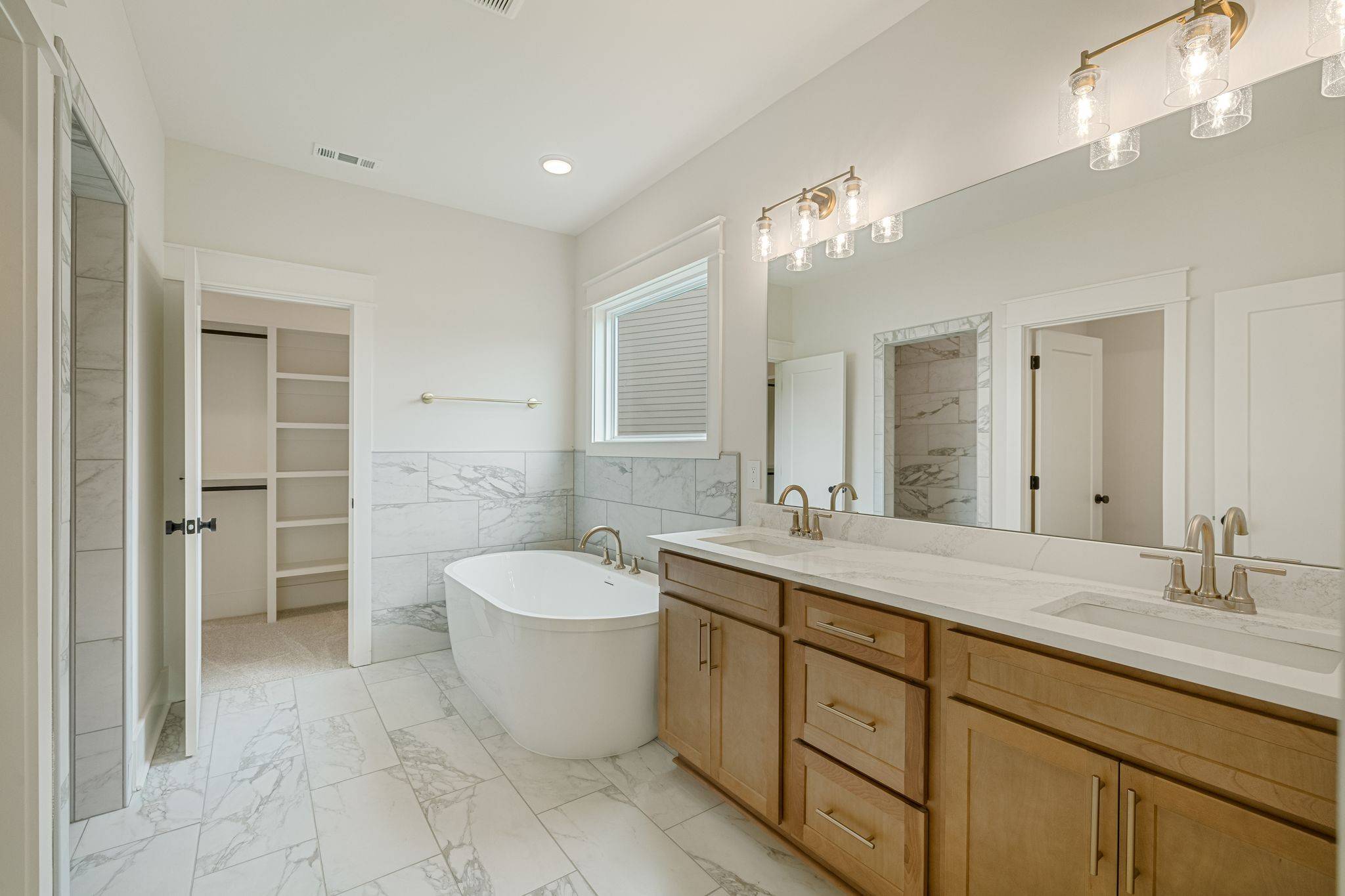 Murfreesboro, TN 37128,2052 Grace Johns Cir