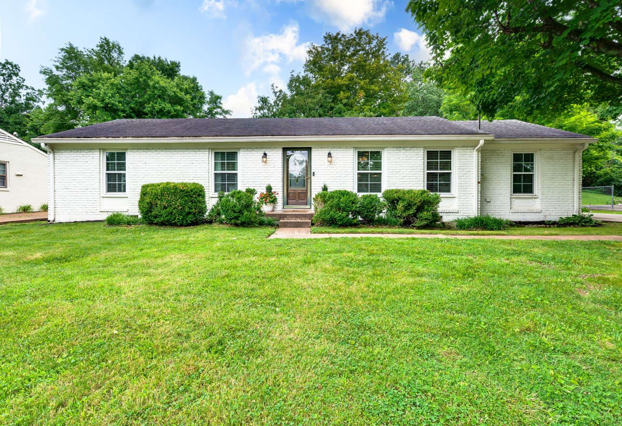 Nashville, TN 37211,325 Binkley Dr