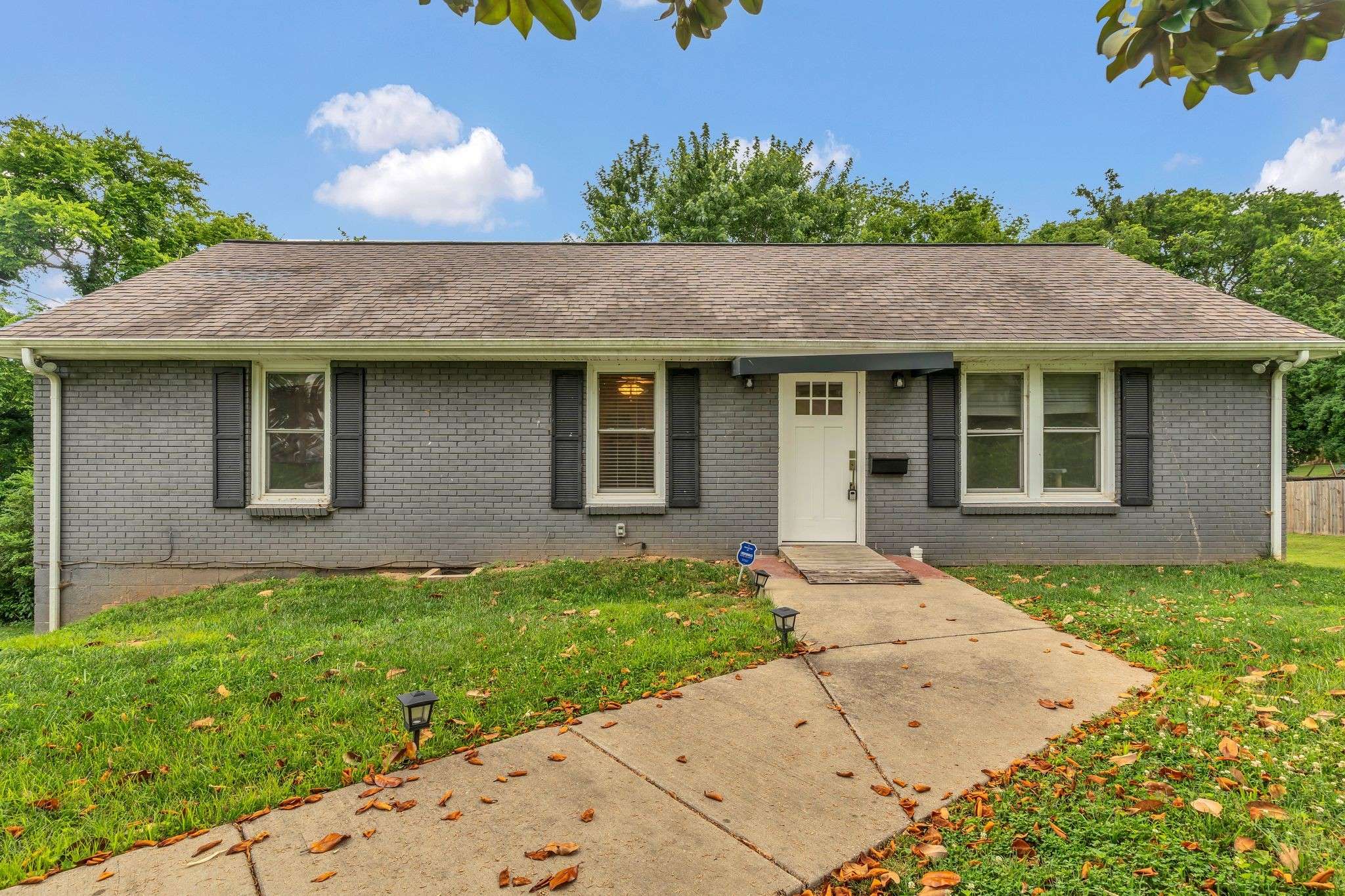 Hendersonville, TN 37075,105 Donmond Dr