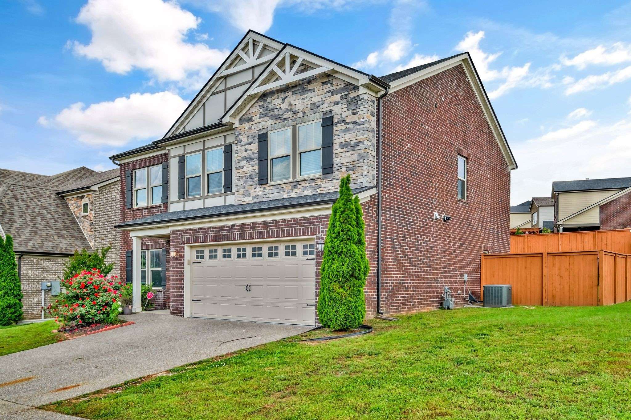 Hermitage, TN 37076,4284 Stone Hall Blvd