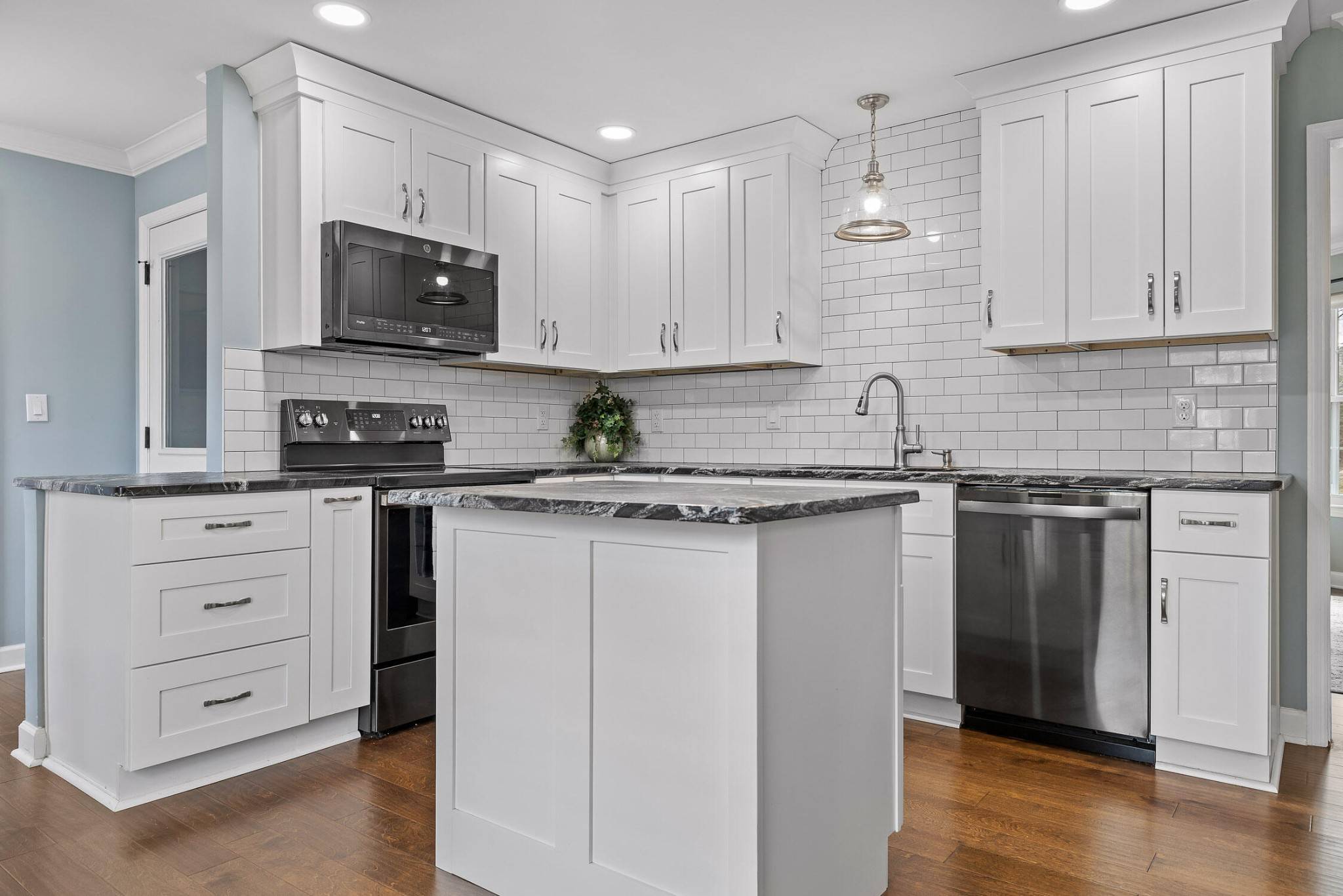 Ooltewah, TN 37363,9321 Hopi Trail