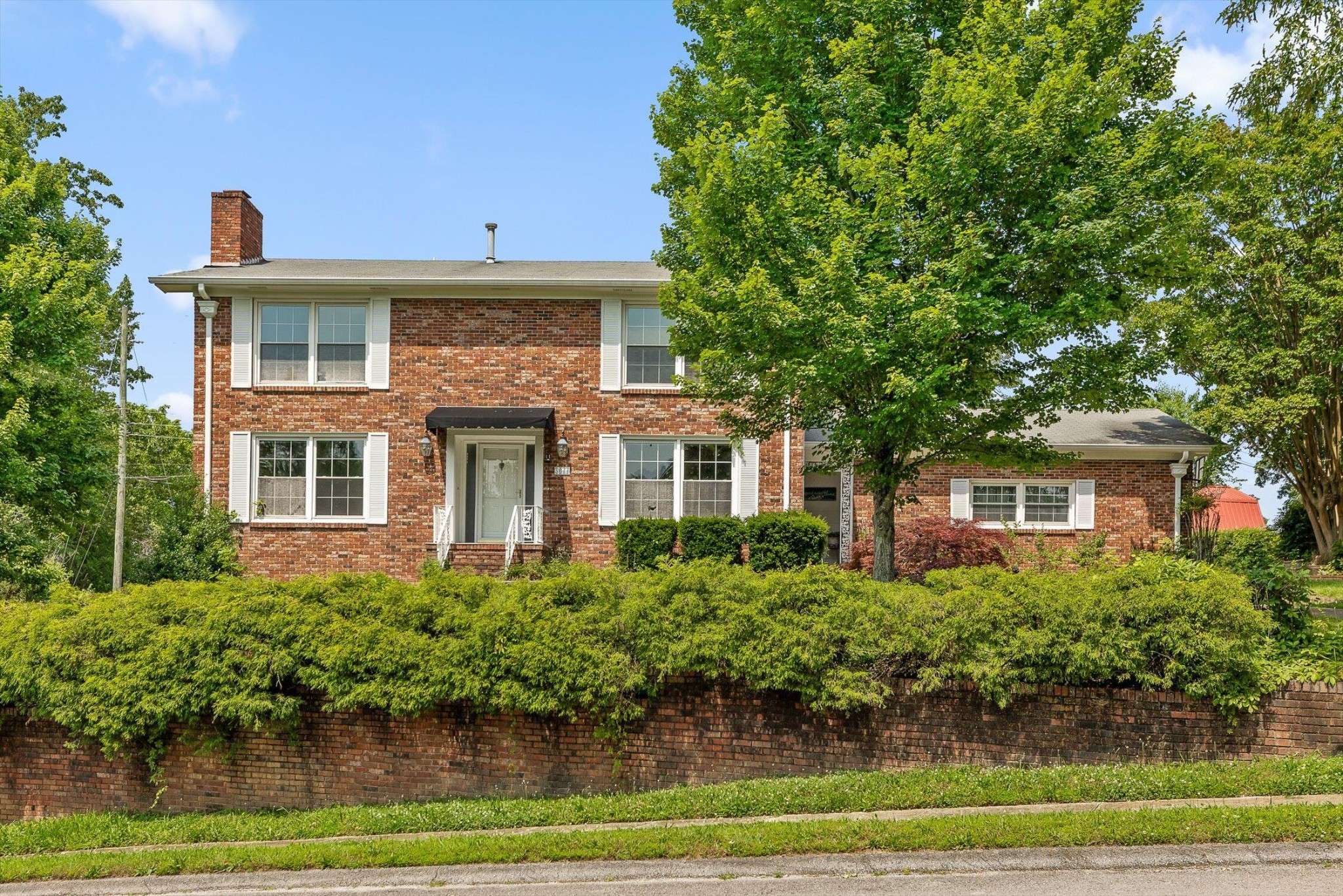 Chattanooga, TN 37412,3611 Glen Oaks Drive
