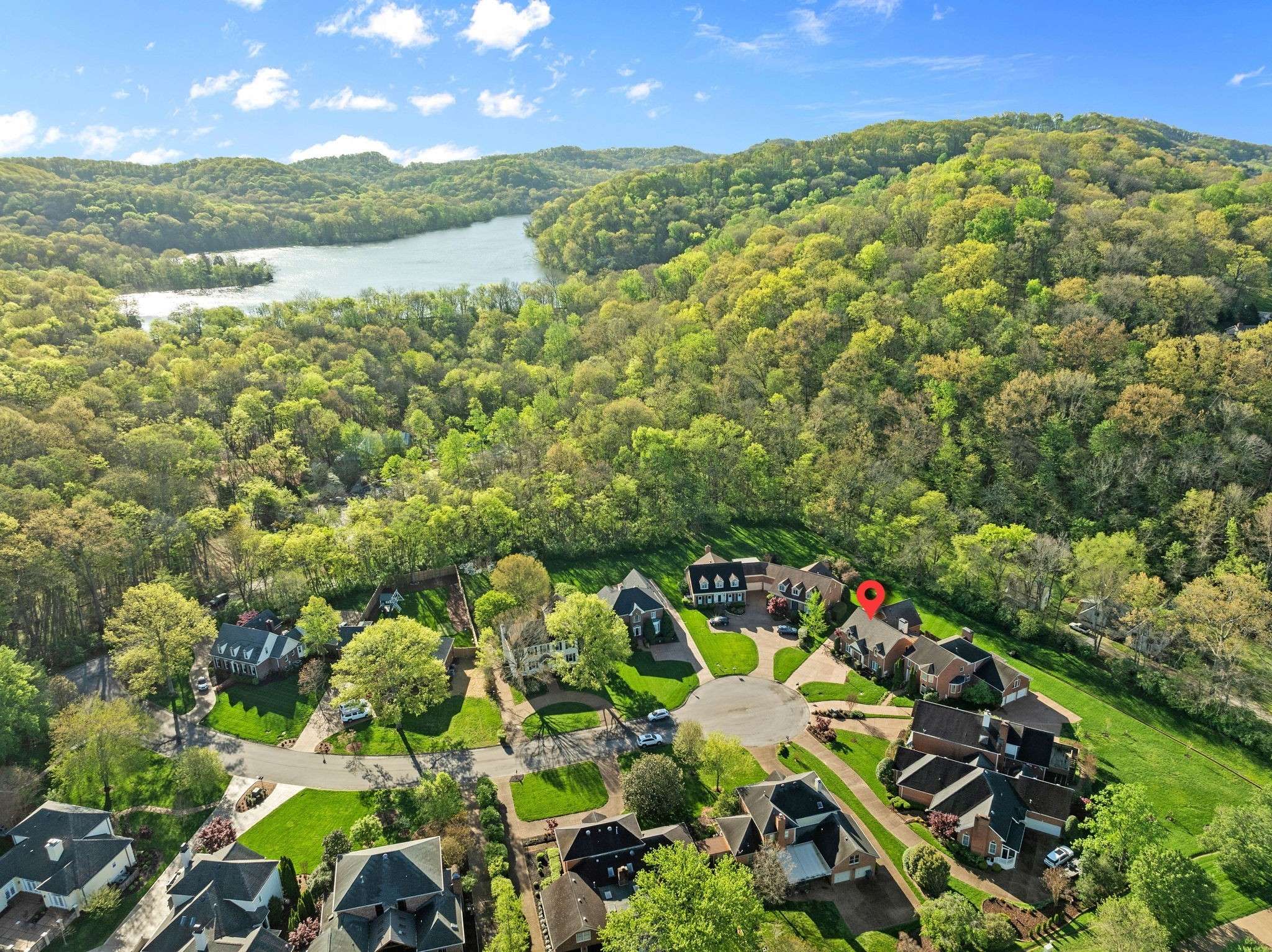 Nashville, TN 37220,5212 Shenandoah Court