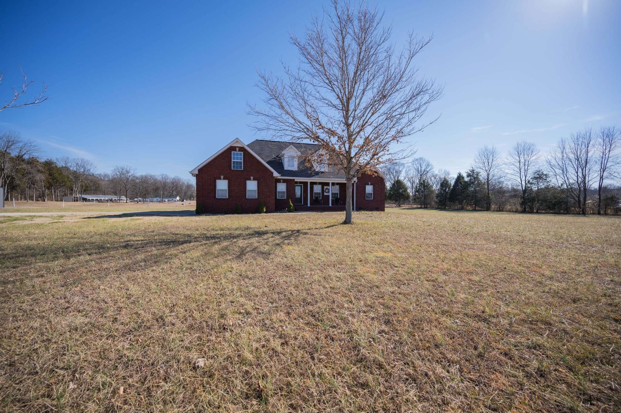 Castalian Springs, TN 37031,4150 Highway 231 #S