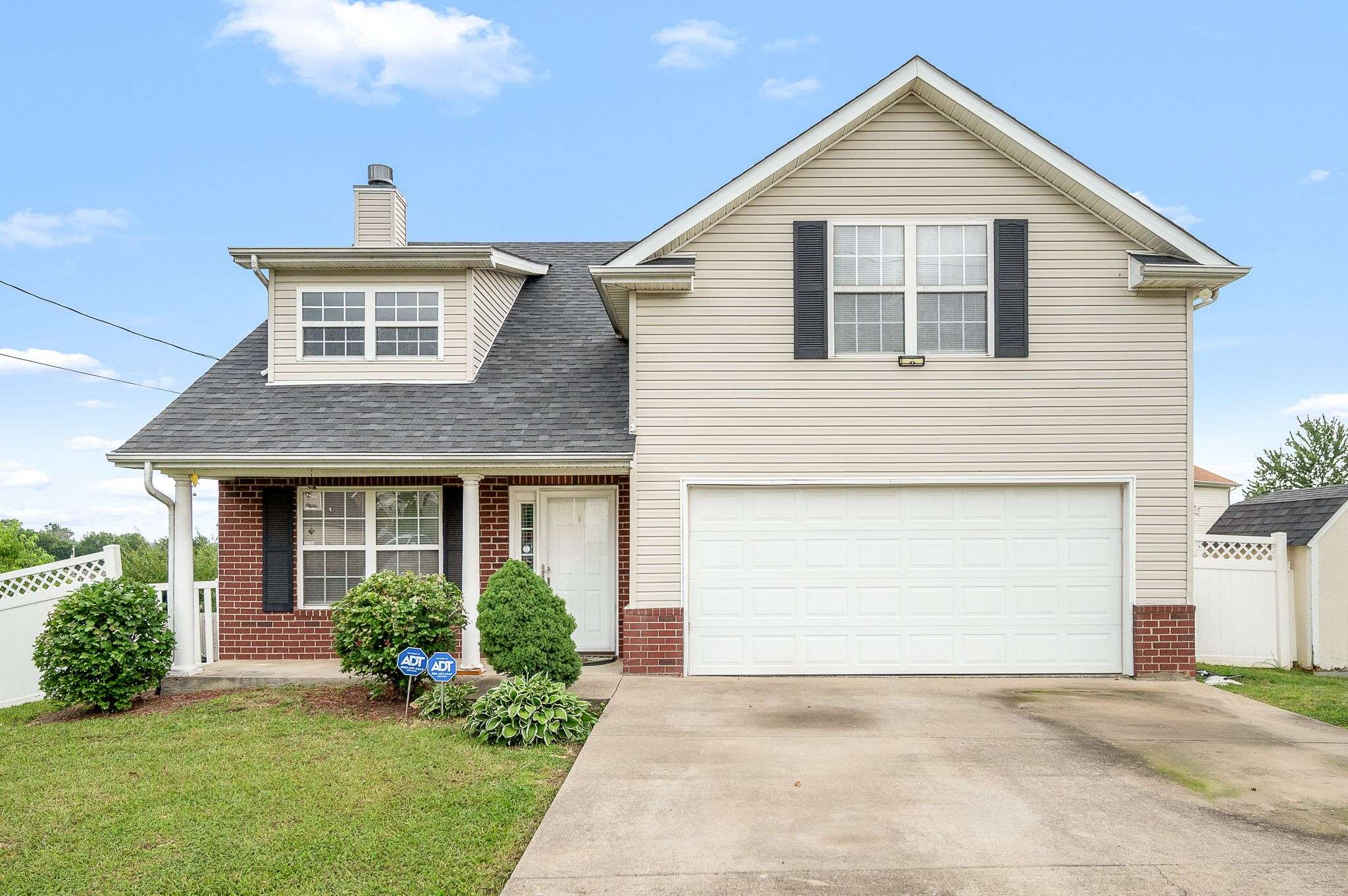 La Vergne, TN 37086,1346 Tonya Dr