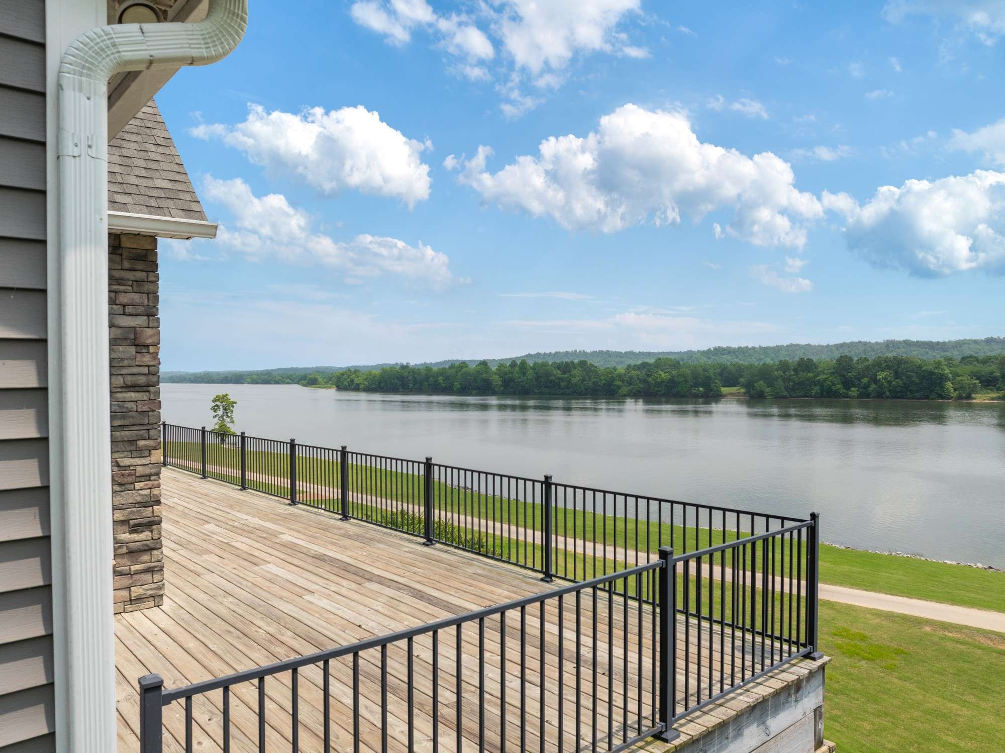 Sugar Tree, TN 38380,347 Lakeshore Dr