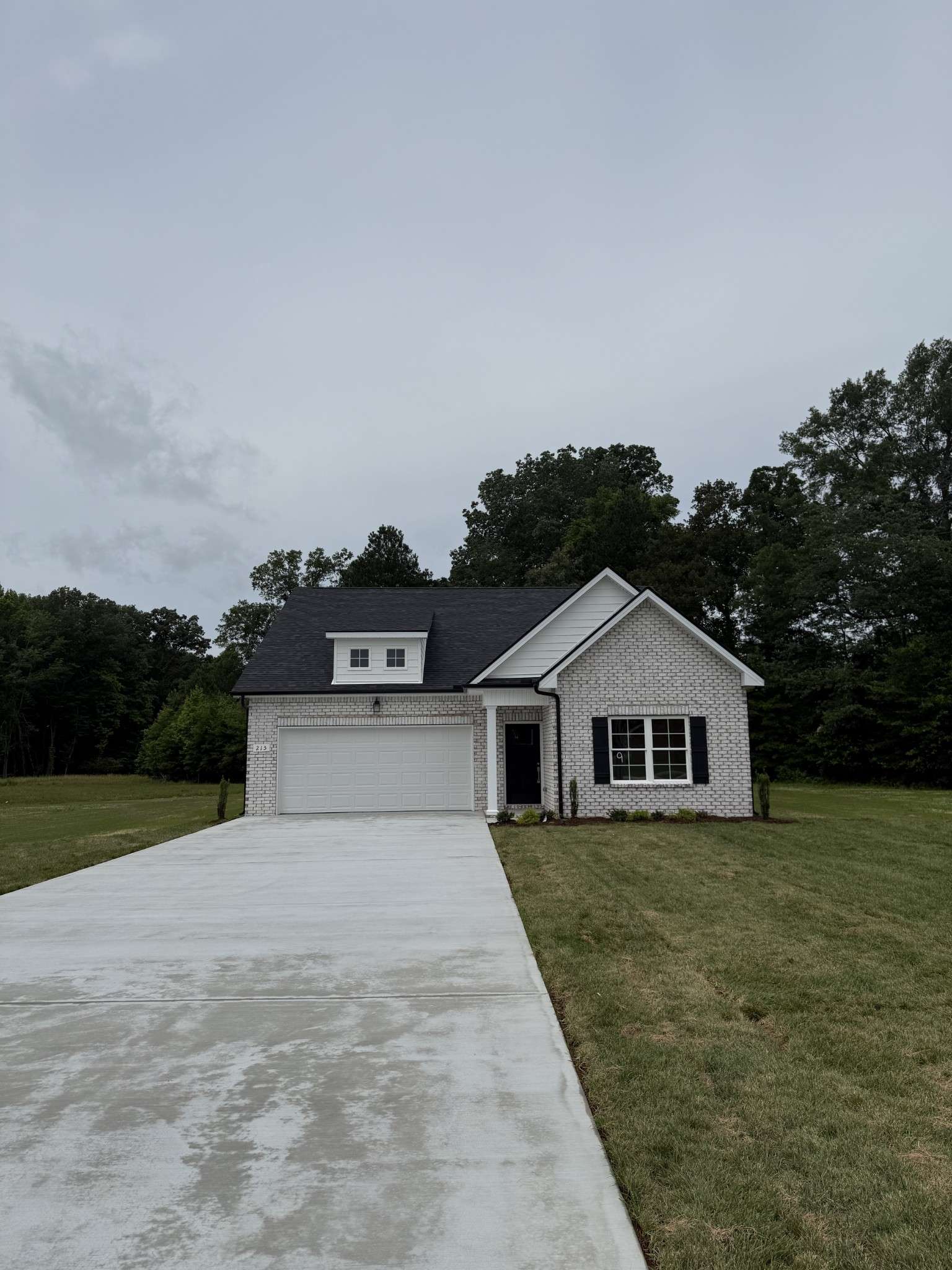 Manchester, TN 37355,215 Blanford Cir