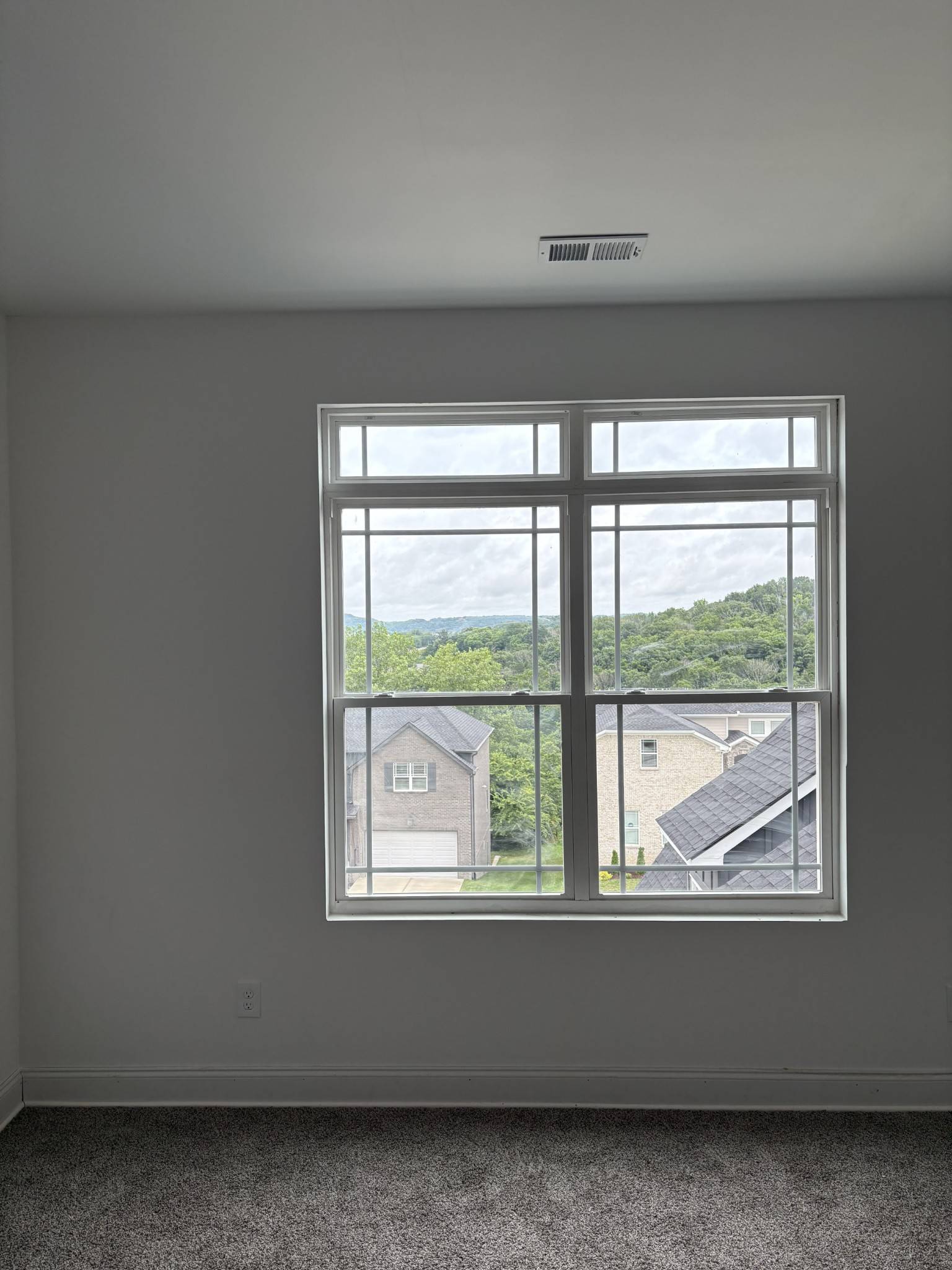 Hendersonville, TN 37075,124 Manor Way