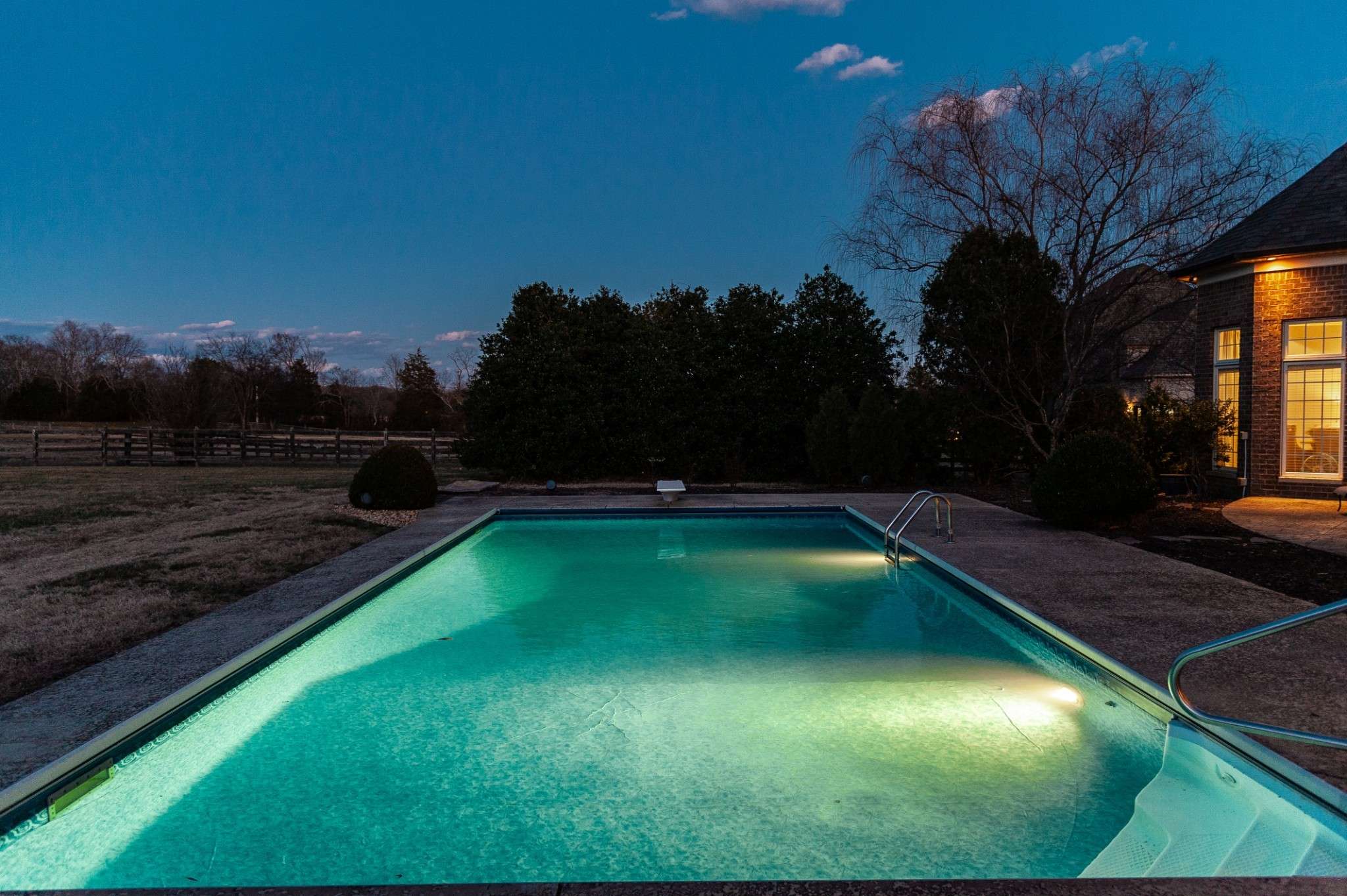 Hendersonville, TN 37075,2436 Long Hollow Pike