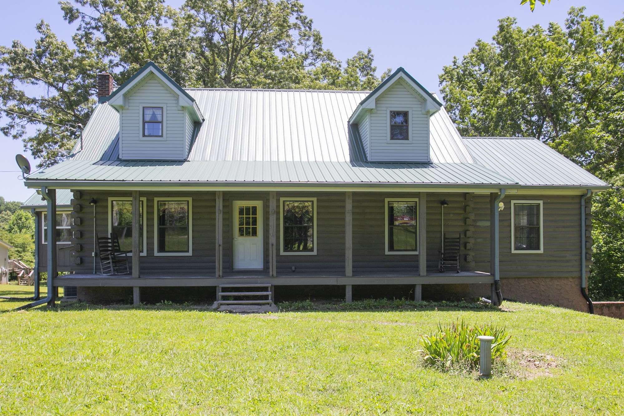 Burns, TN 37029,1530 Roy Brown Rd
