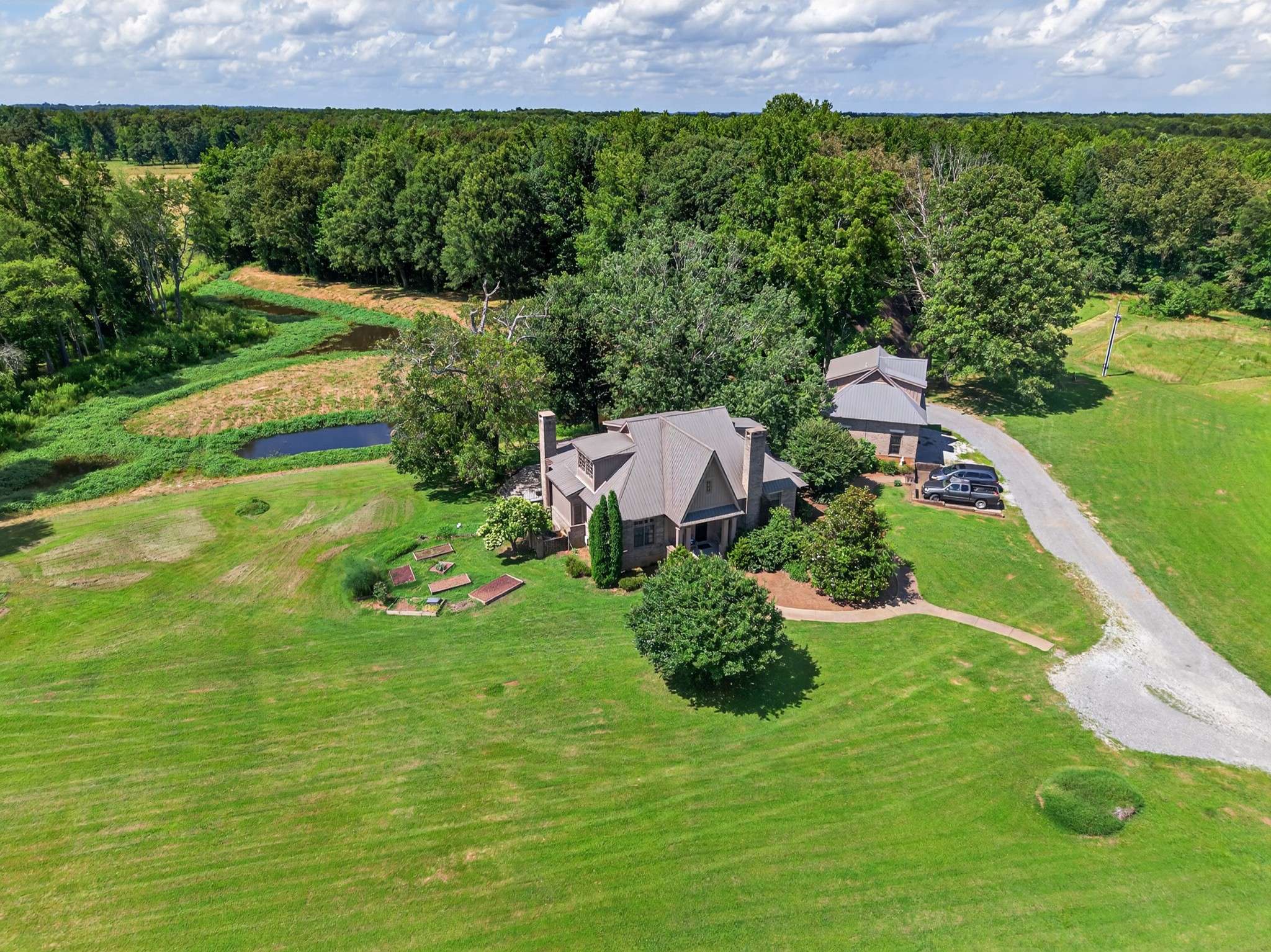 Taft, TN 38488,123 Jones Rd