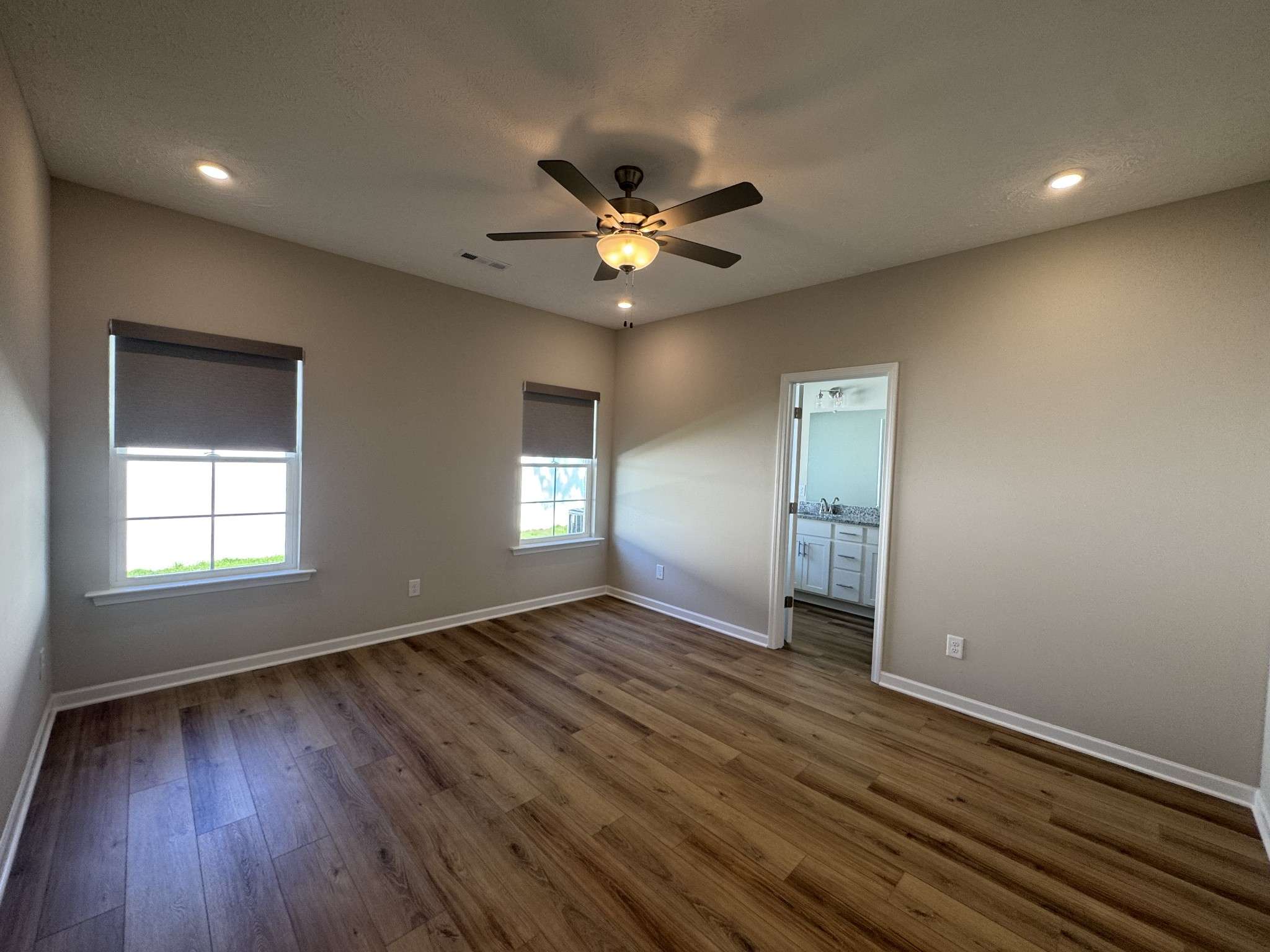 Manchester, TN 37355,27 Laurel View St