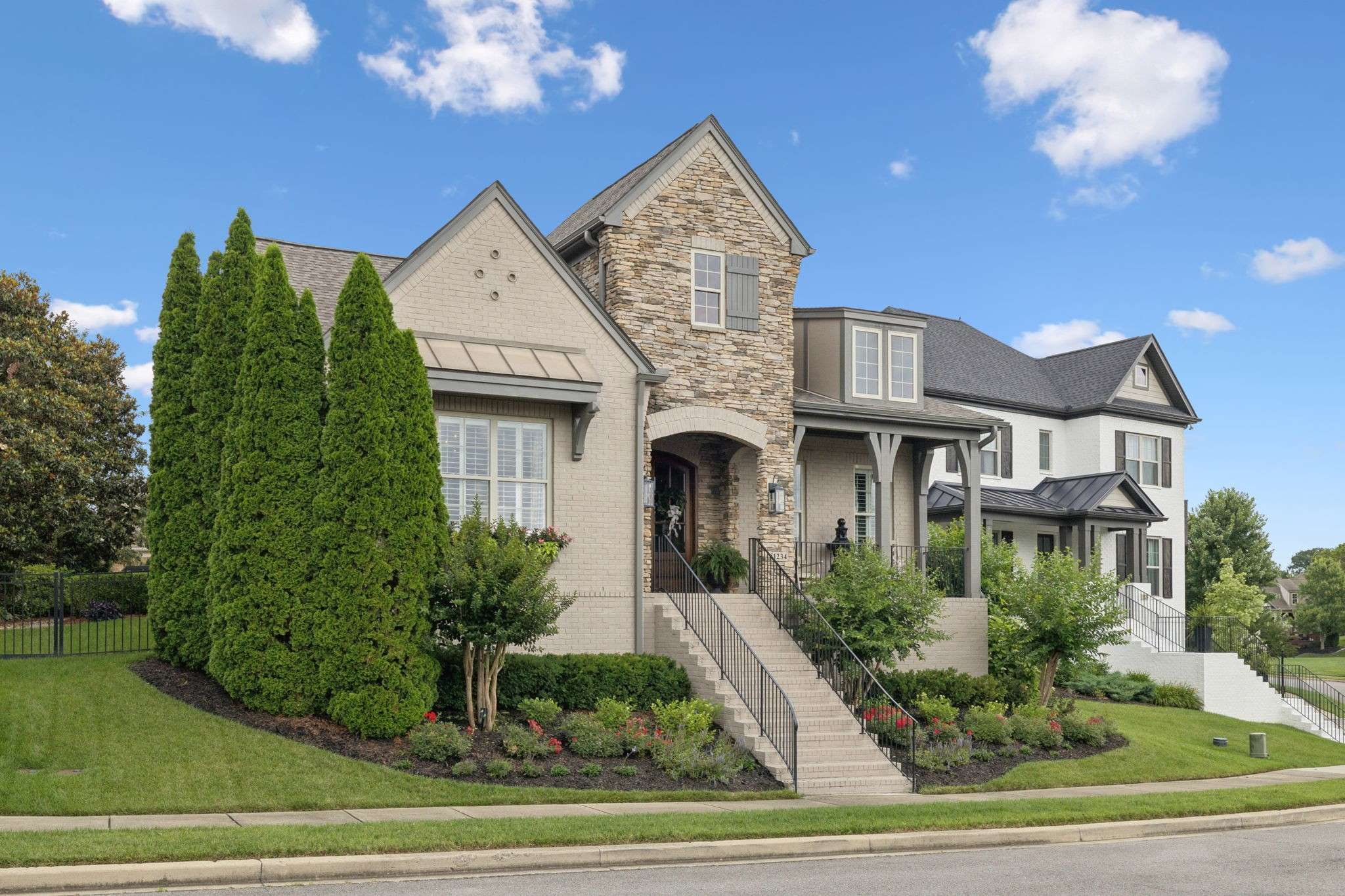 Gallatin, TN 37066,1234 Overton Cir