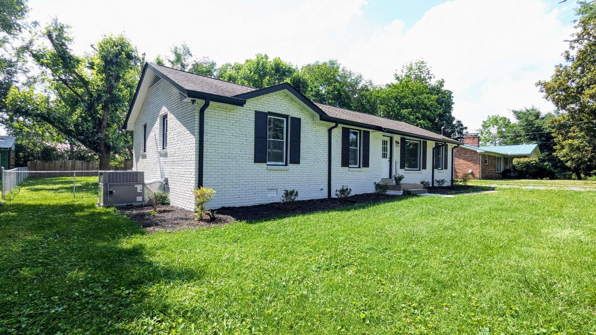 Gallatin, TN 37066,226 N Electra St