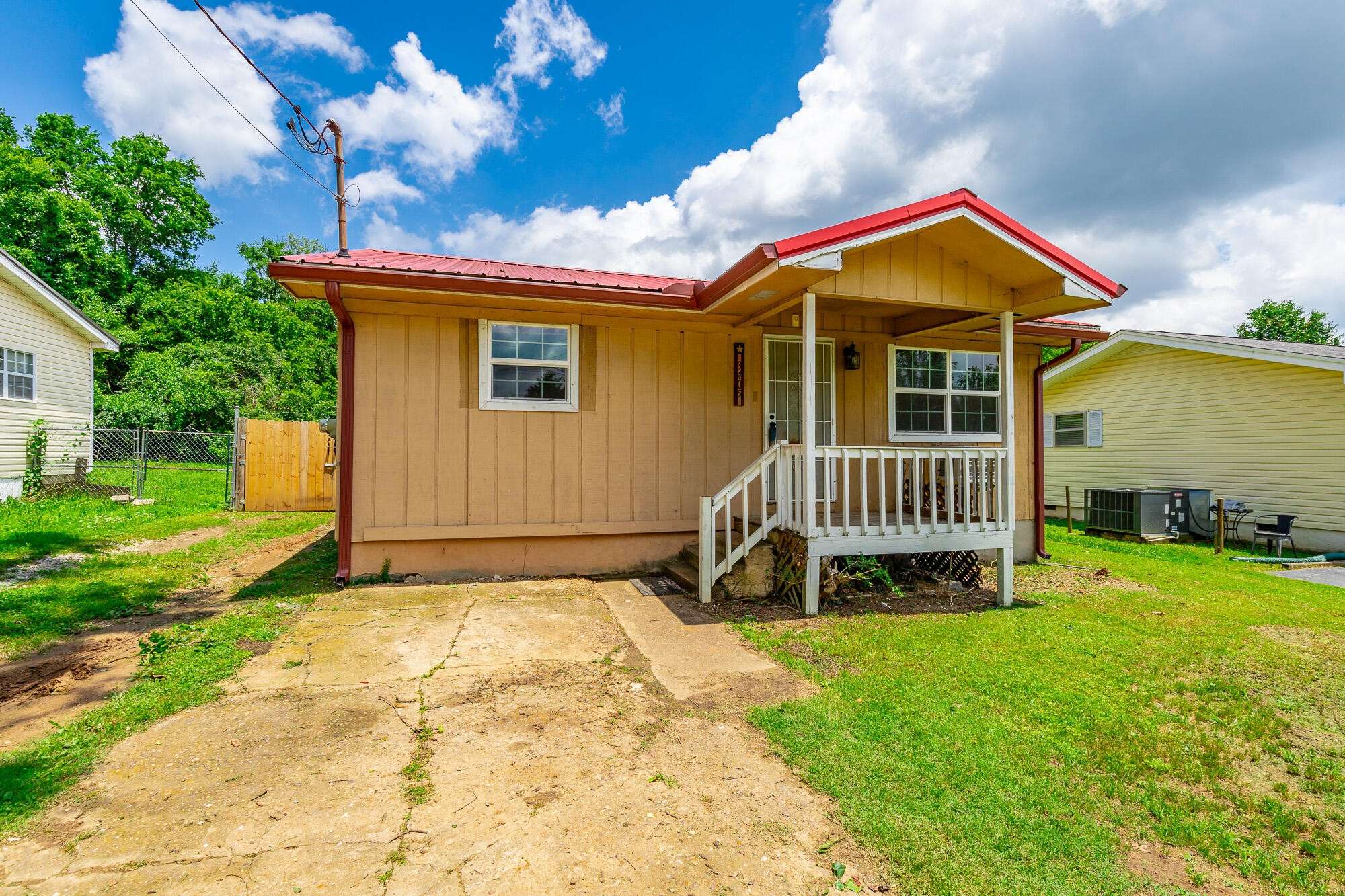 Chattanooga, TN 37419,3405 Elder Mountain Road