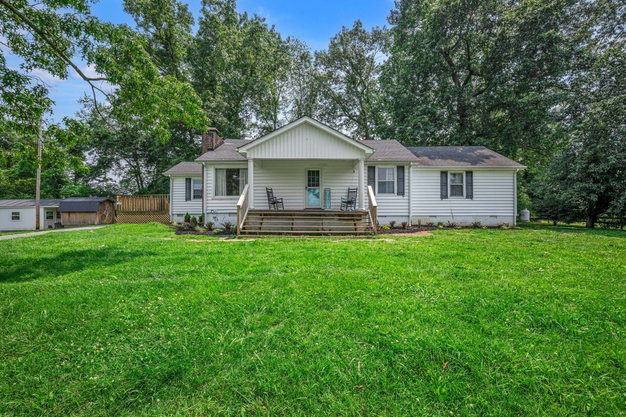Bon Aqua, TN 37025,960 Jump Off Rd