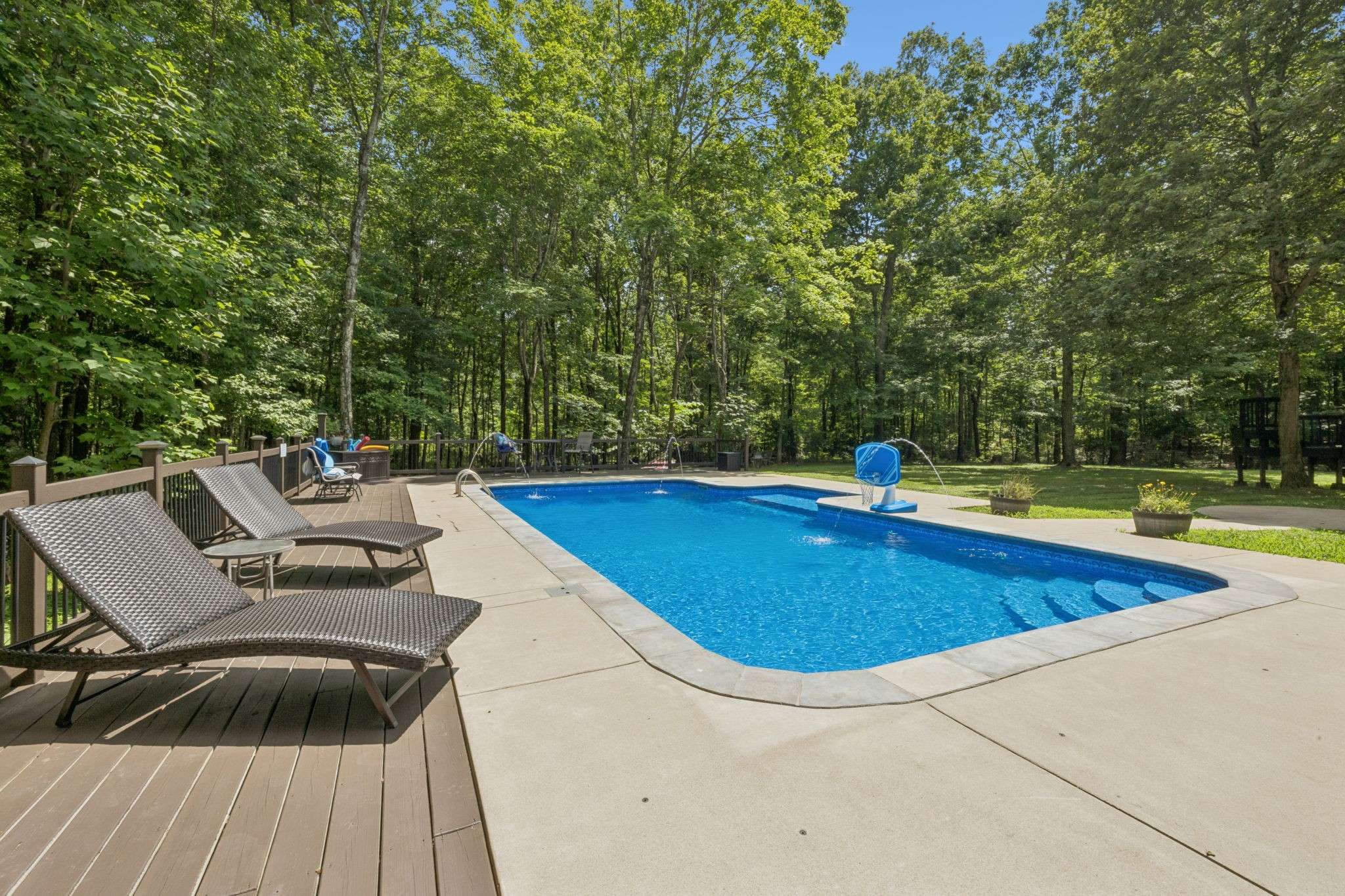 Cunningham, TN 37052,1134 Highway 13