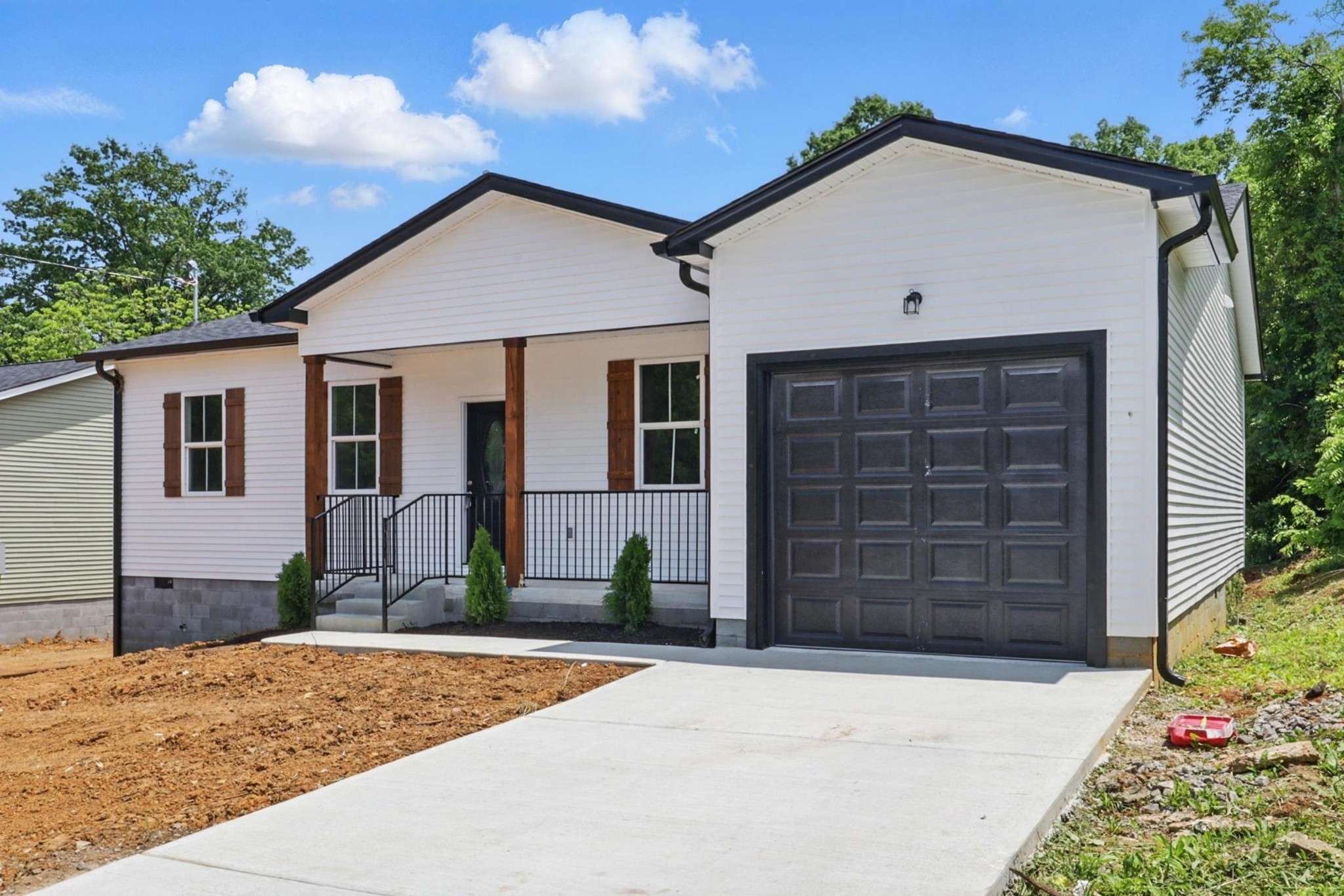 Shelbyville, TN 37160,219 Dunnaway St