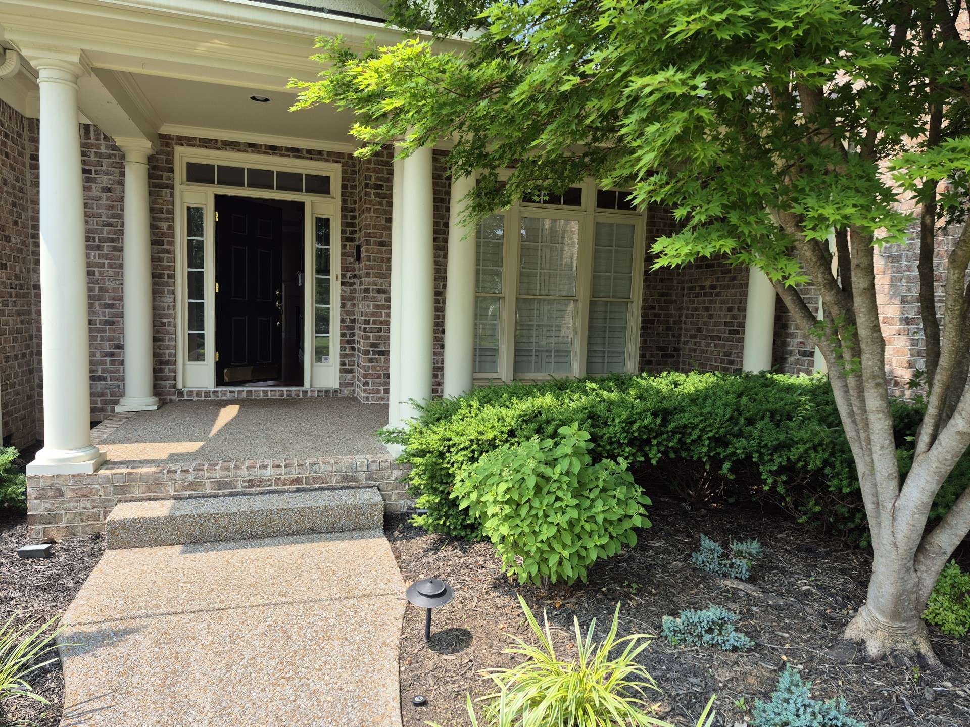 Franklin, TN 37064,915 Joel Cheek Blvd