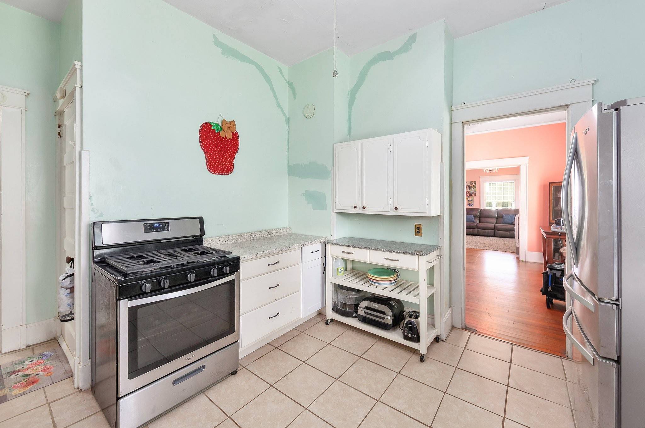 Jackson, TN 38301,518 S Massachusetts St