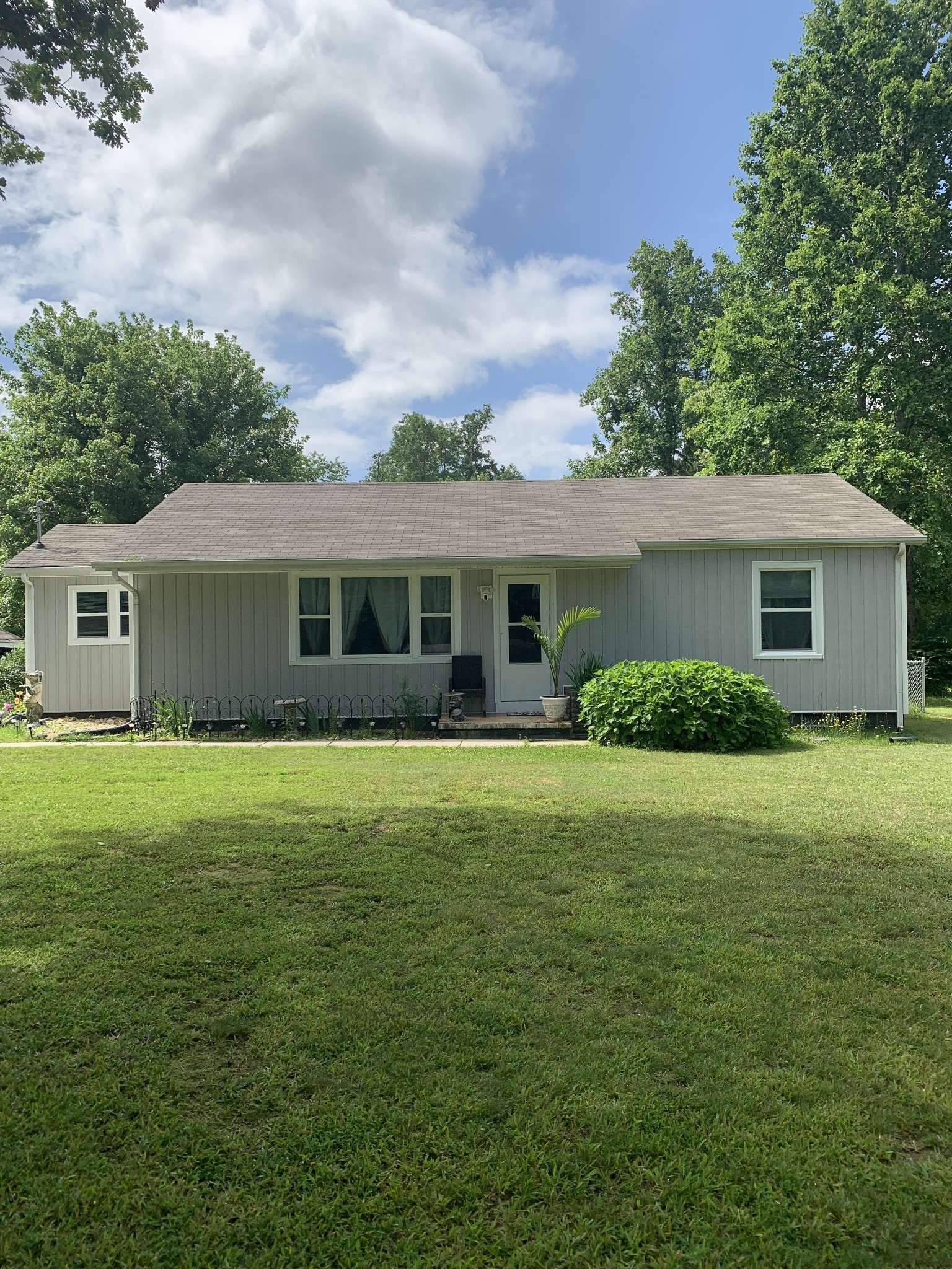Sparta, TN 38583,9912 Crossville Hwy