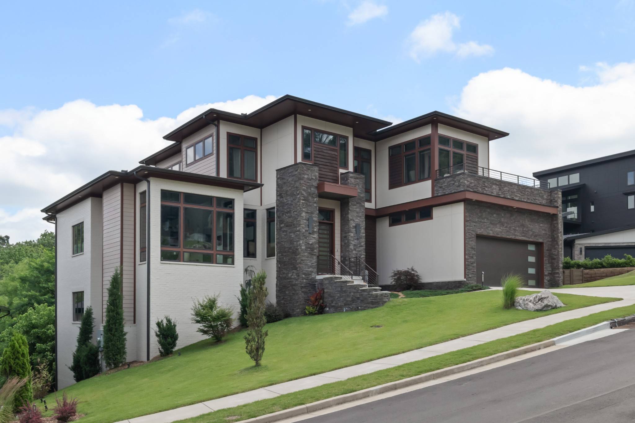 Nashville, TN 37211,5820 Woodland Hills Dr