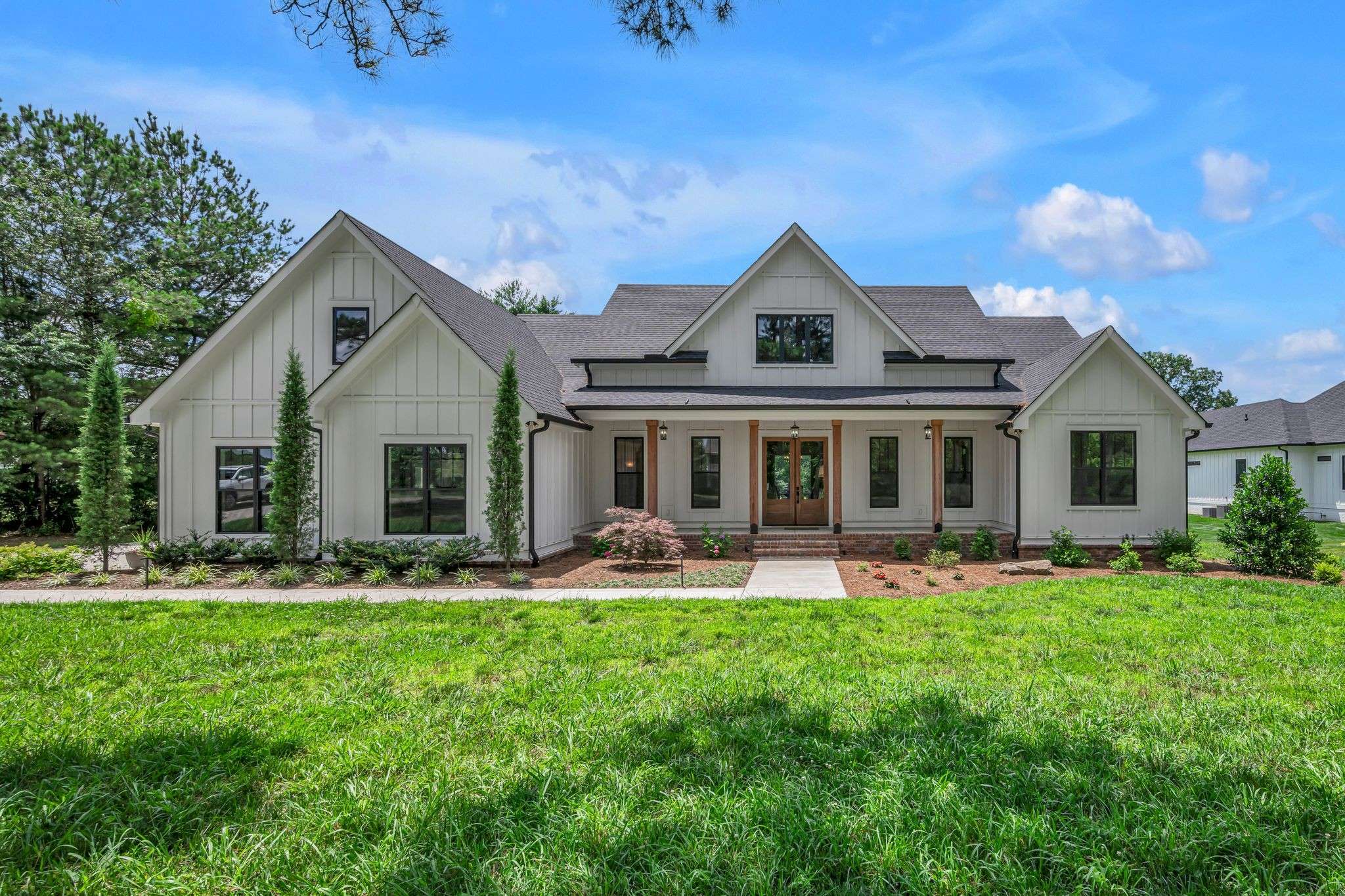 Dickson, TN 37055,445 Old Pond Ln