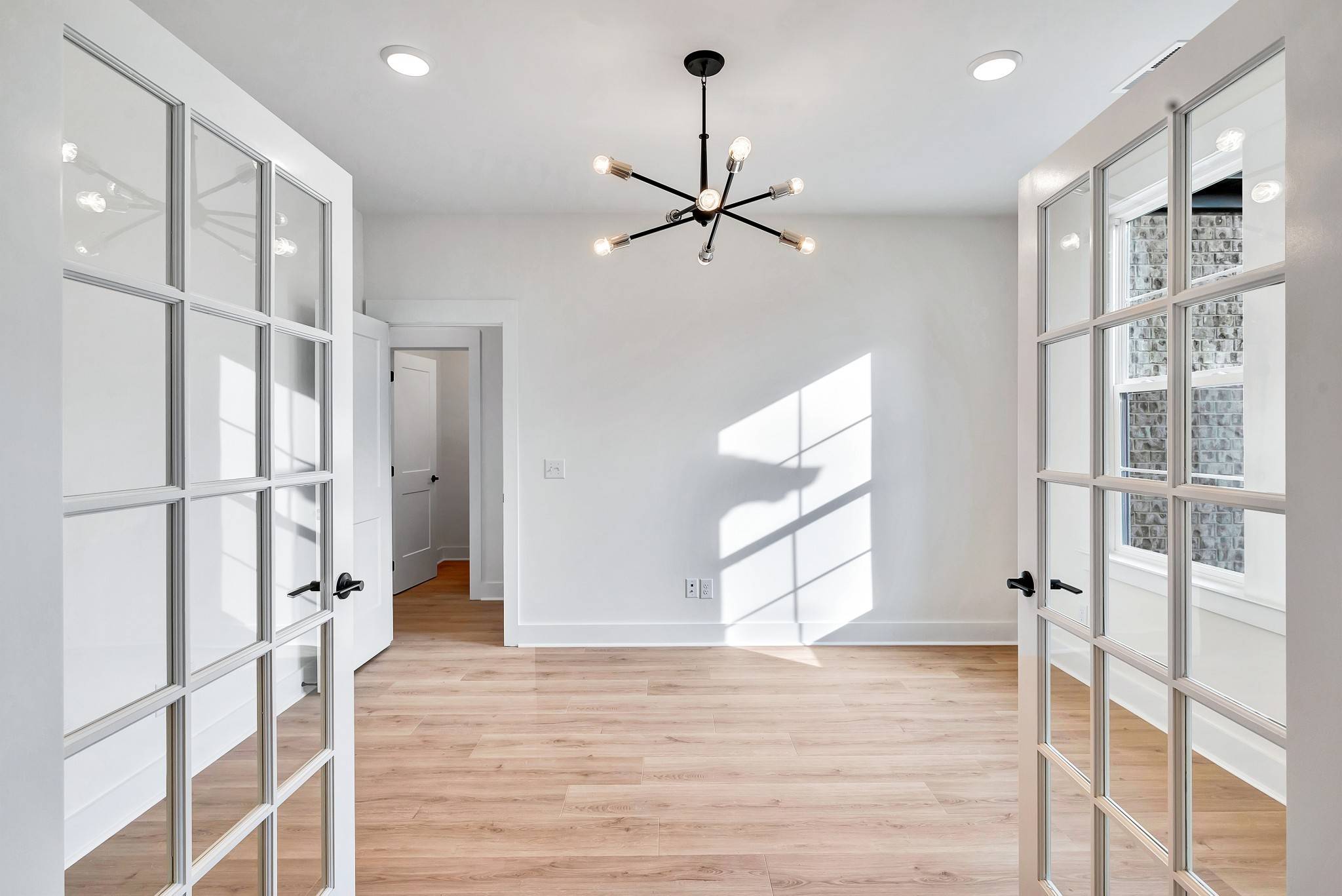 Hendersonville, TN 37075,169 Willow Bend Drive