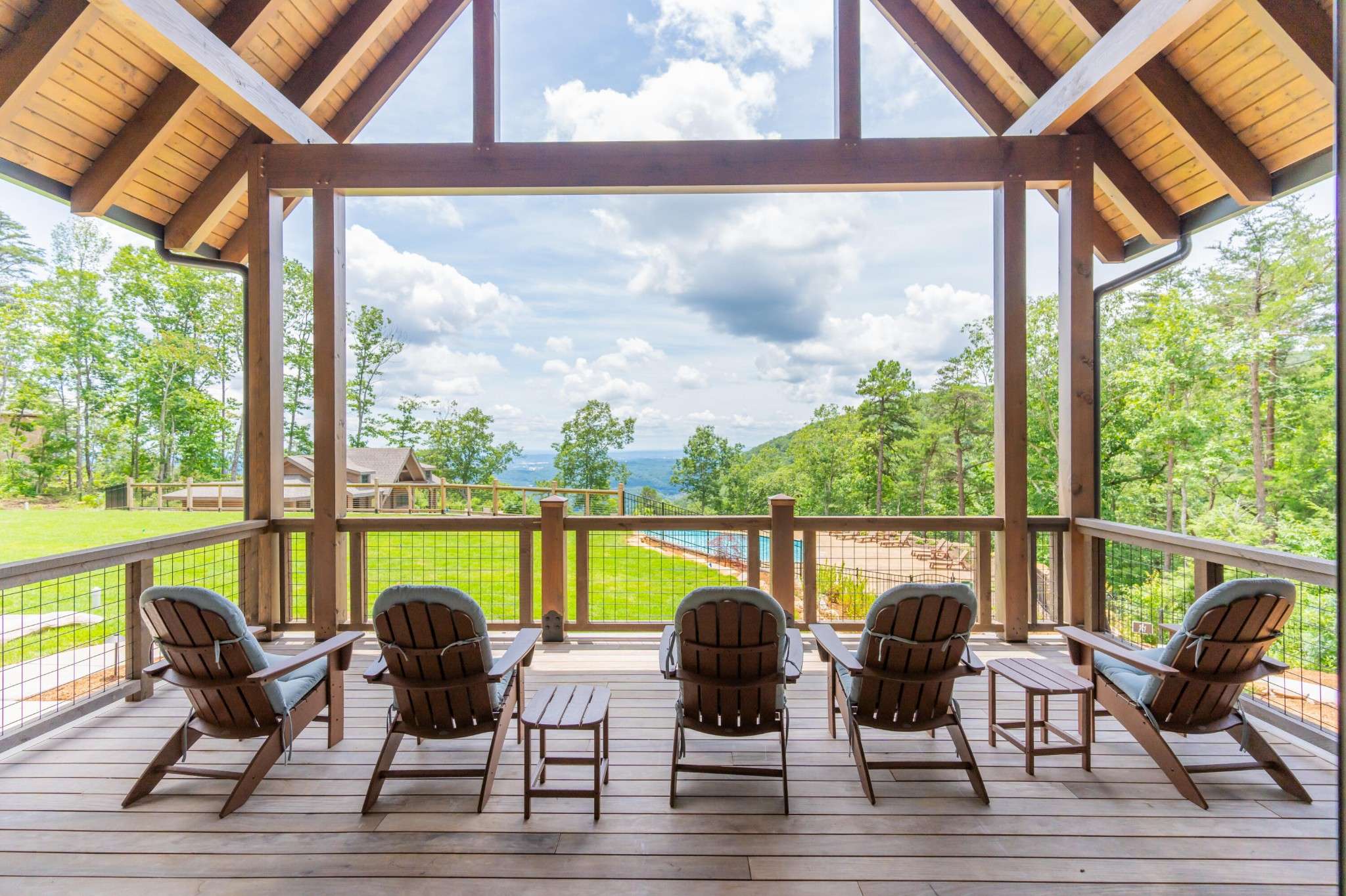 Signal Mountain, TN 37377,123 Big Sky Road