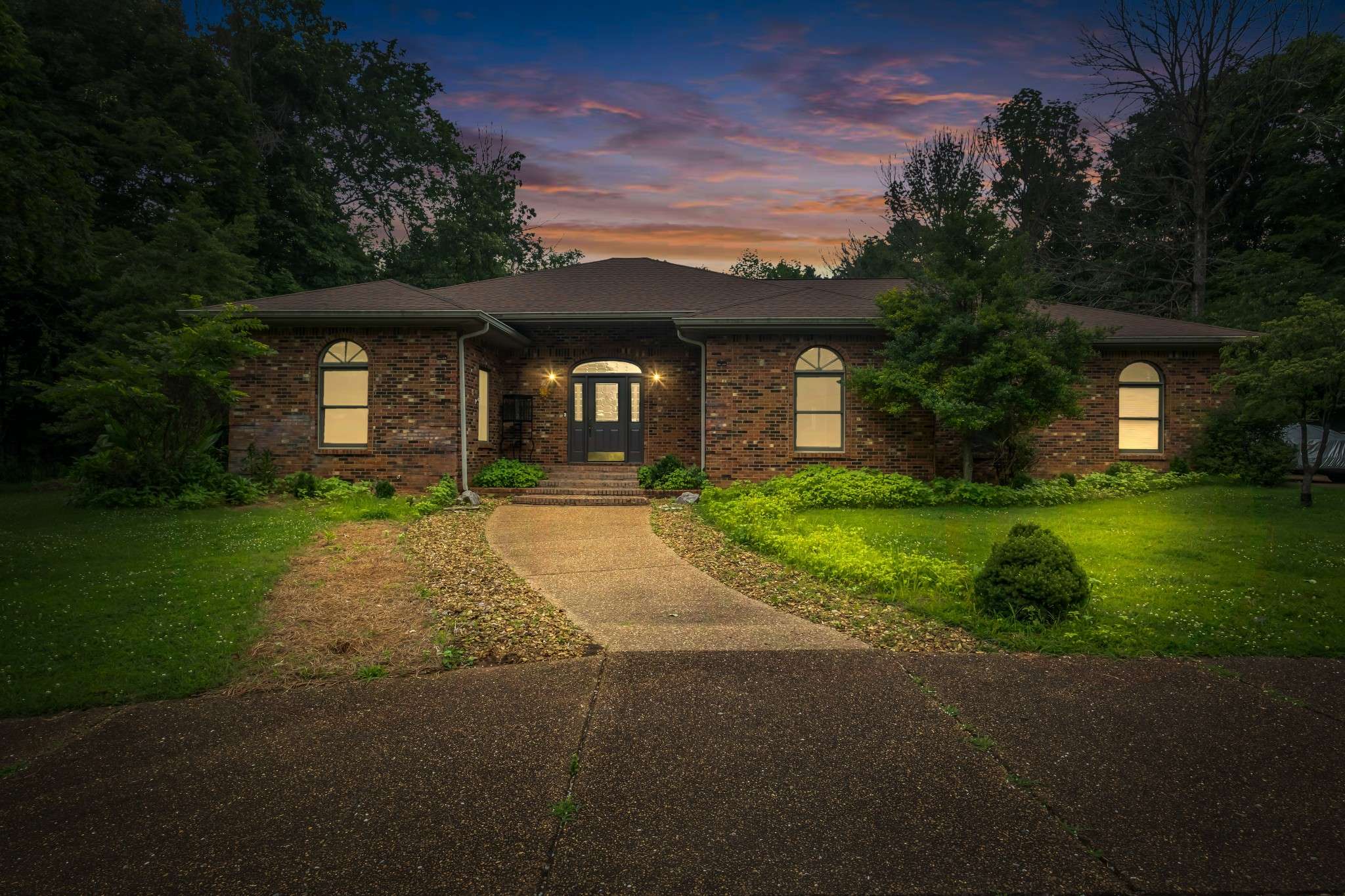 Hermitage, TN 37076,1623 Stewarts Ferry Pike