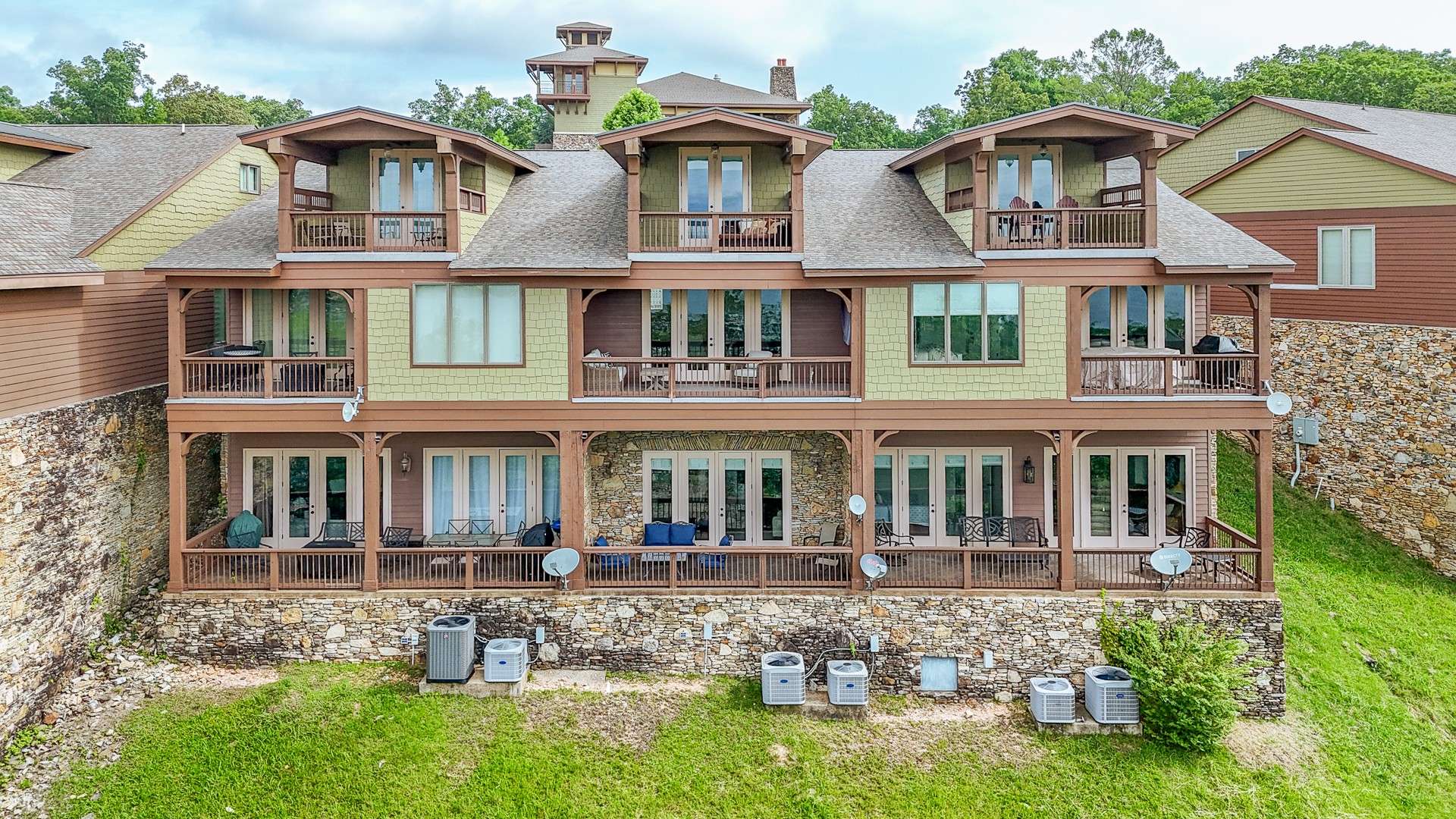 Savannah, TN 38372,55B Oasis Ln