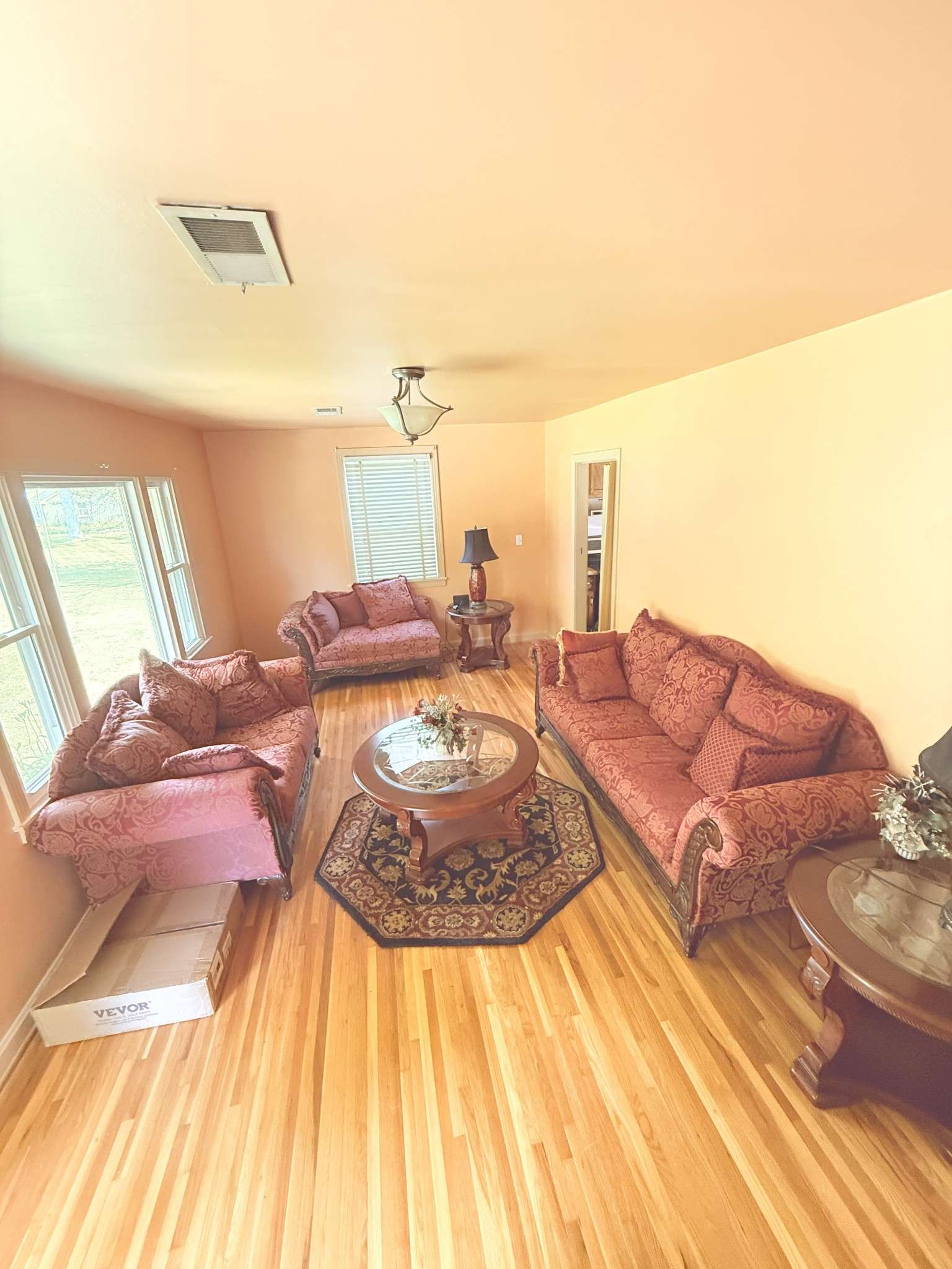 Nashville, TN 37217,512 Vinson Dr